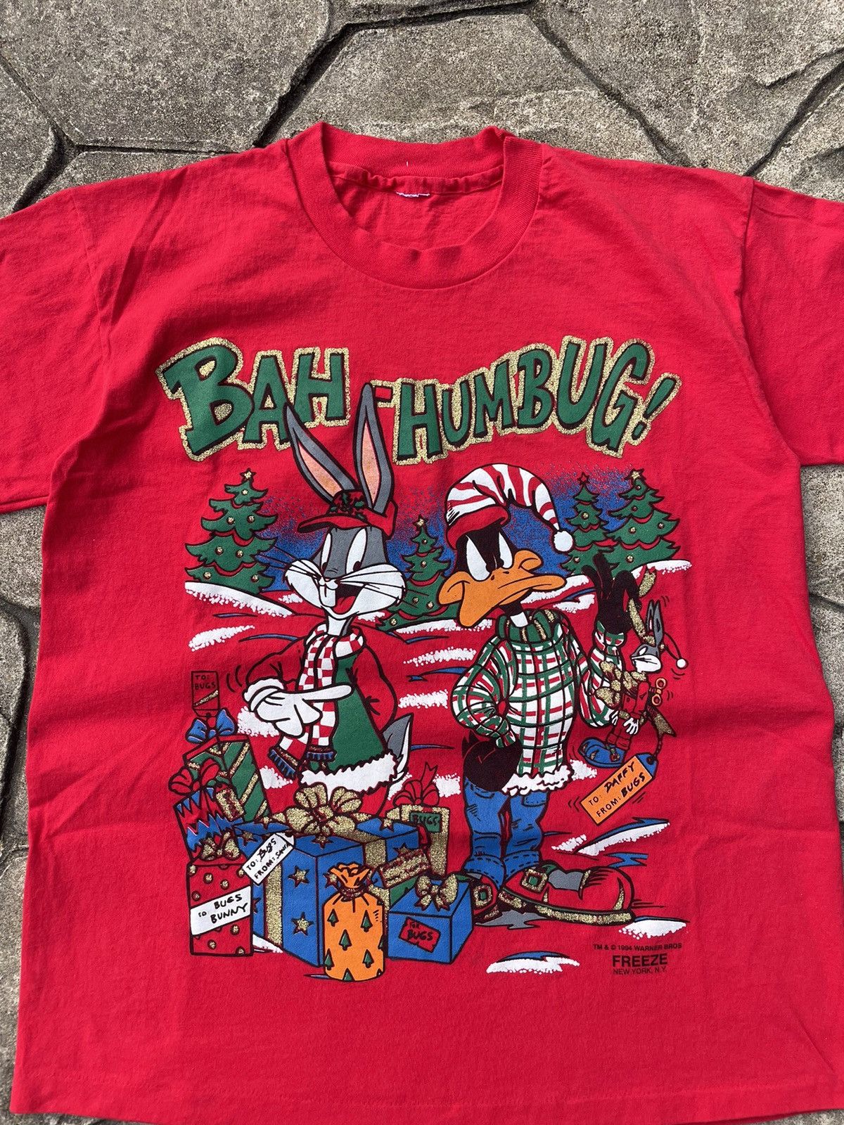 Disney × Vintage × Warner Bros Vintage 90s Looney Tunes Christmas Graphic Tshirt Size US XL / EU 56 / 4 - 4 Thumbnail