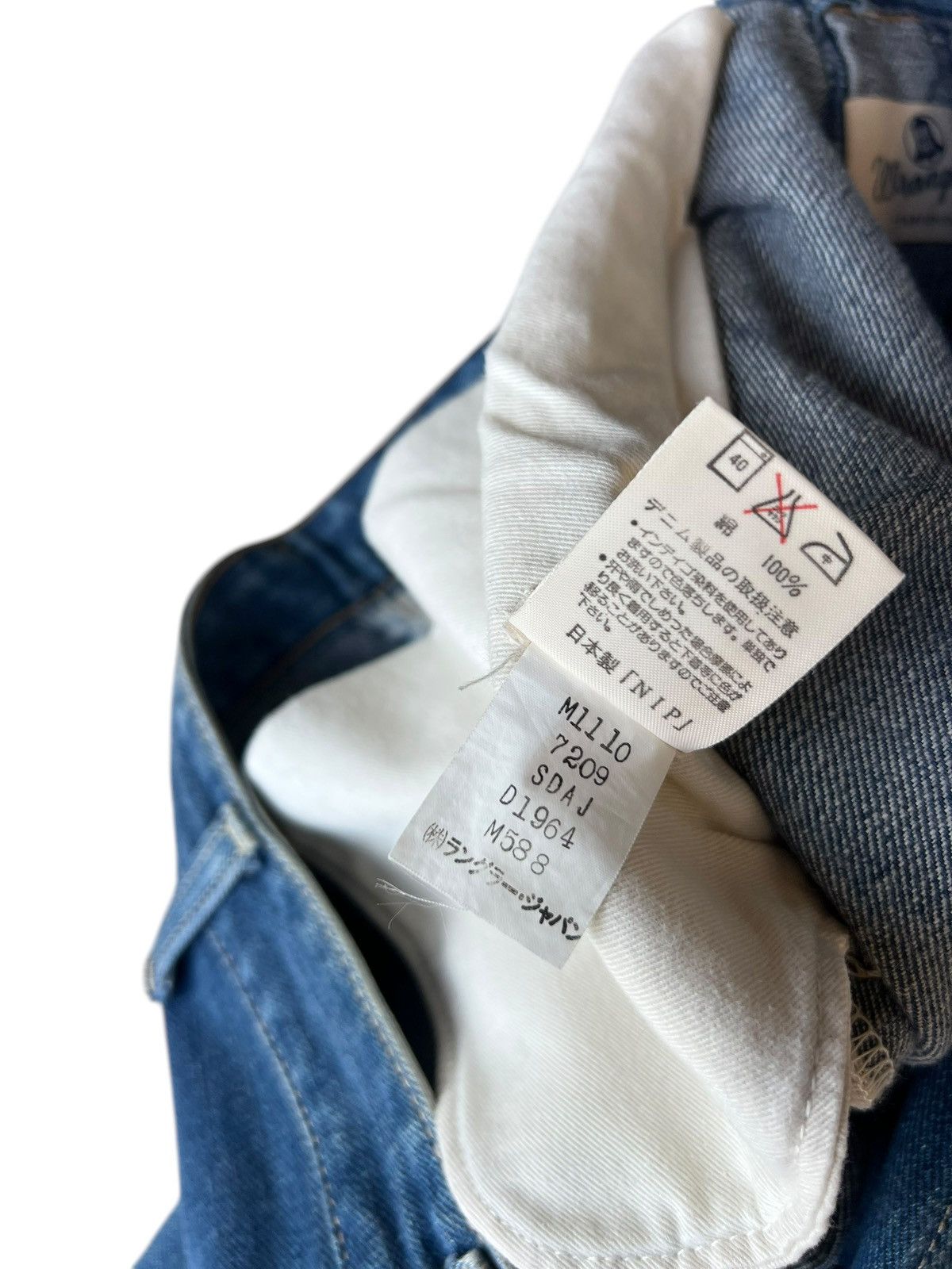 Vintage Vintage 90s Wrangler Blue Bell Fade Denim Selvedge Jeans Size US 34 / EU 50 - 24 Thumbnail