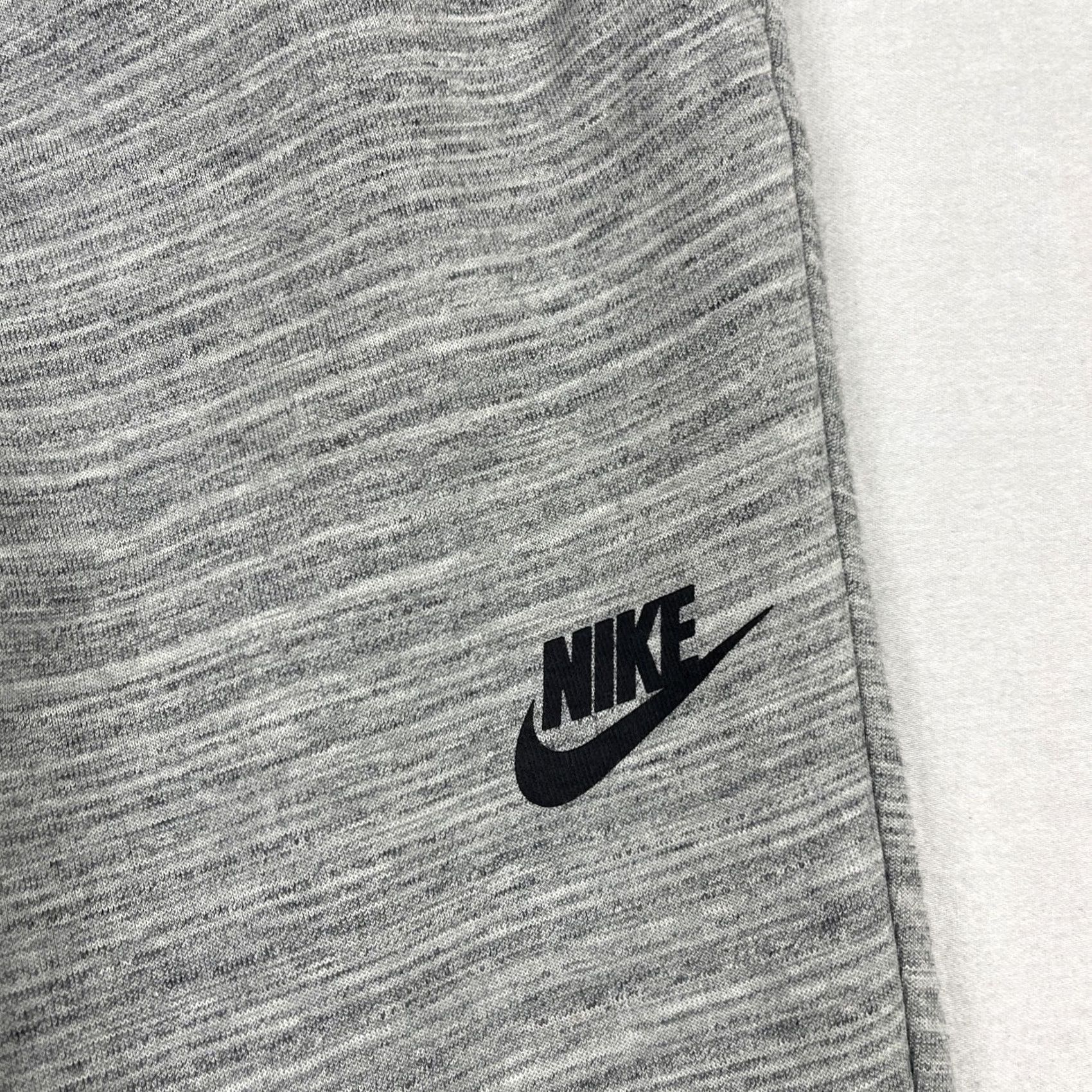 Nike Nike Tech Fleece Pants Mens Small Gray Joggers Tapered Heather Gym 585204-063 Size US 29 - 6 Thumbnail
