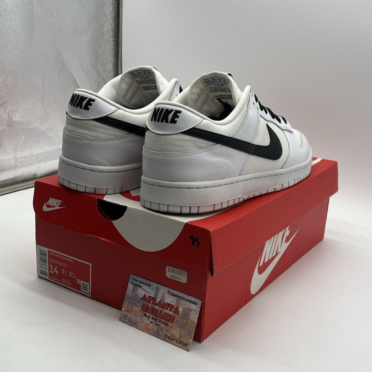 Nike Nike dunk low reverse panda Size US 14 / EU 47 - 5 Thumbnail