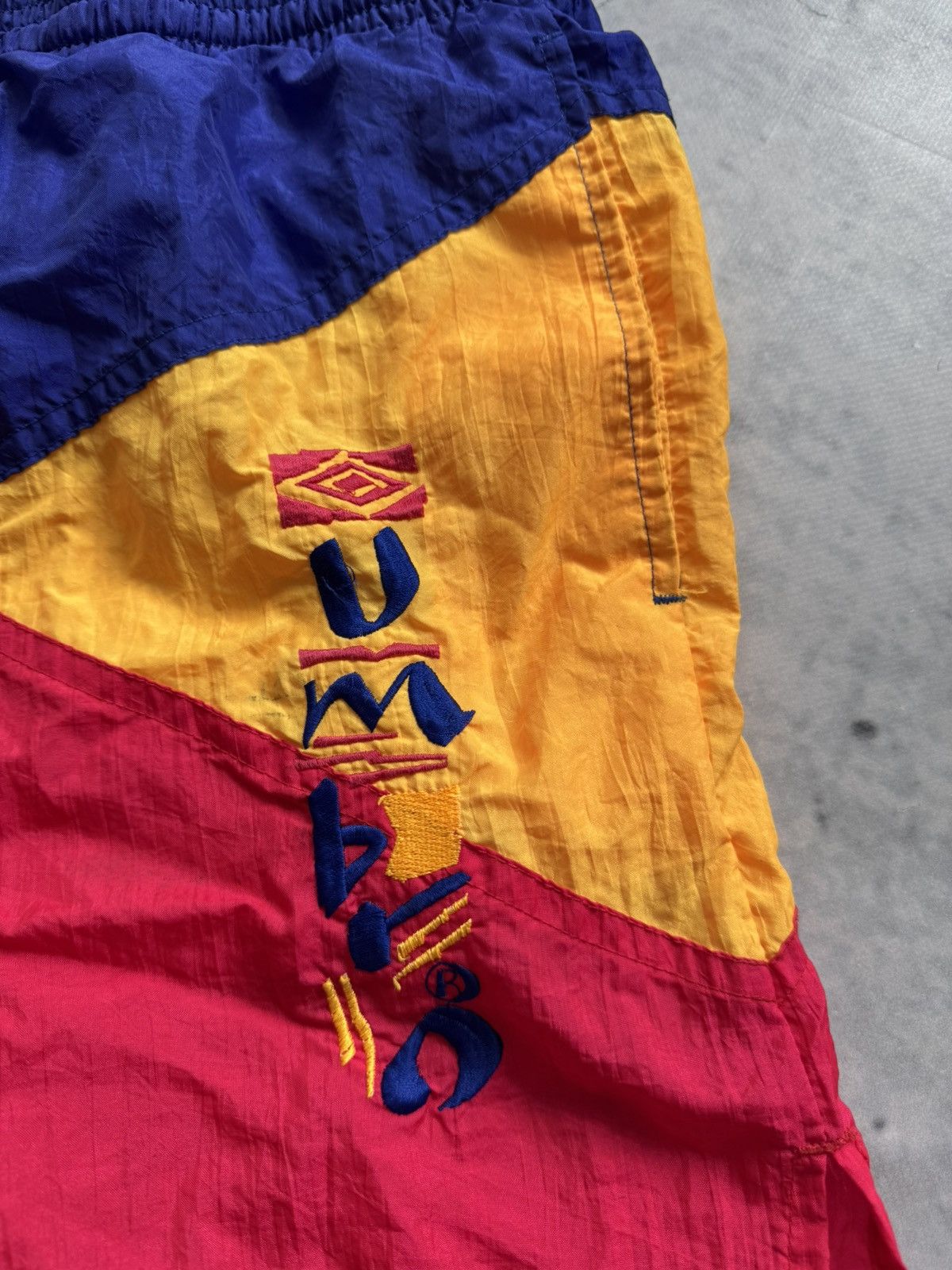 Umbro × Vintage Vintage 90s Umbro USA awesome shorts Size US 30 / EU 46 - 2 Thumbnail