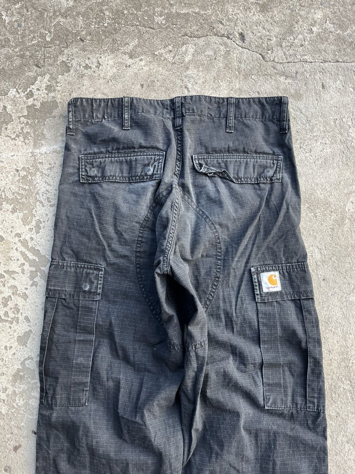 Carhartt × Carhartt Wip × Japanese Brand Vintage Bondage Carhartt Cargo Double Knee Faded Baggy Pants Size US 29 - 3 Thumbnail