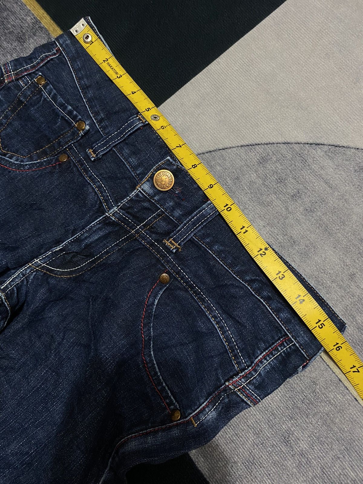 Levi's × Vintage LEVIS LEADY STYLE BOOT CUT DENIM PANTS Size US 31 - 11 Thumbnail
