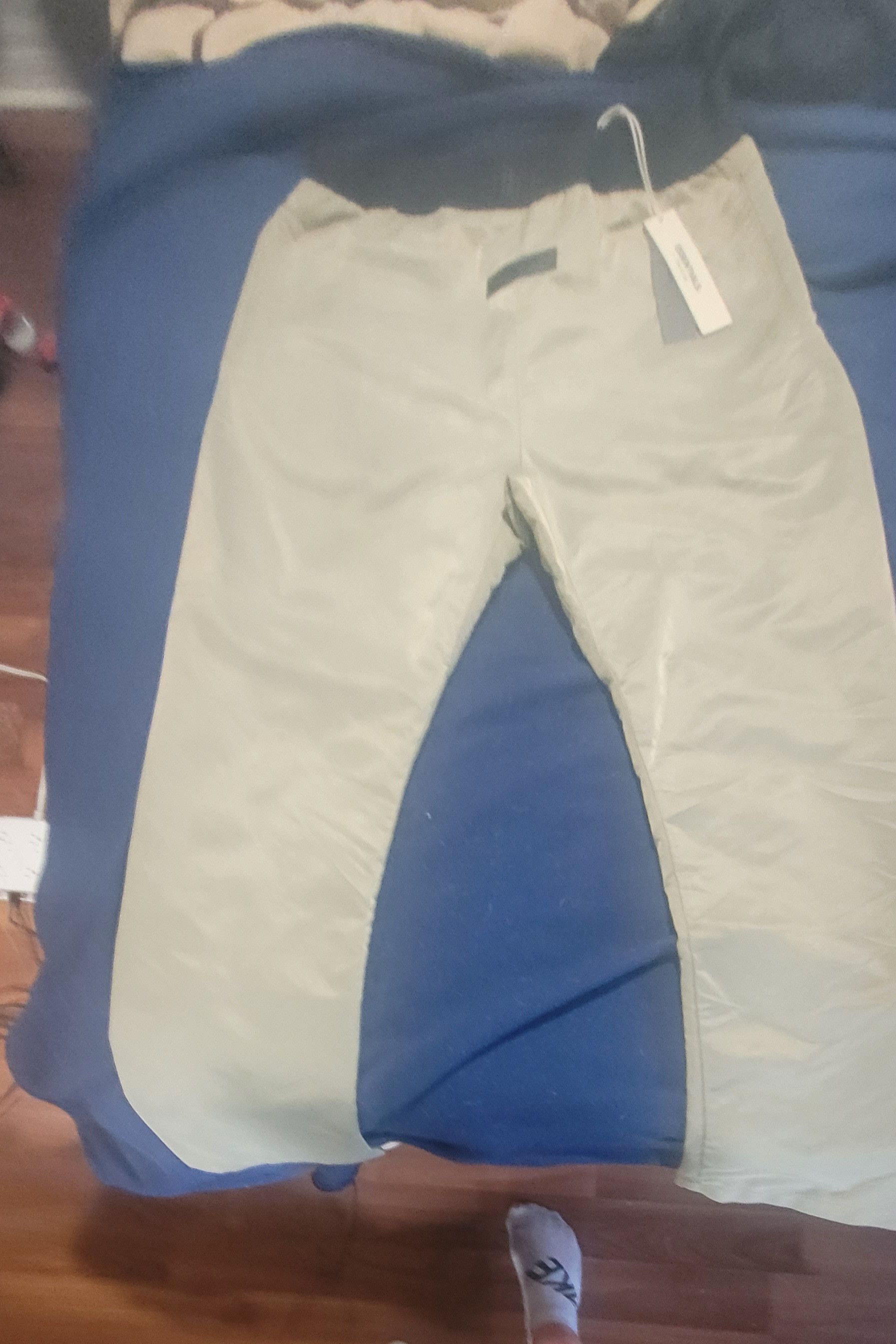 Fear of God Fear of God nylon joggers Size US 33 - 2 Thumbnail