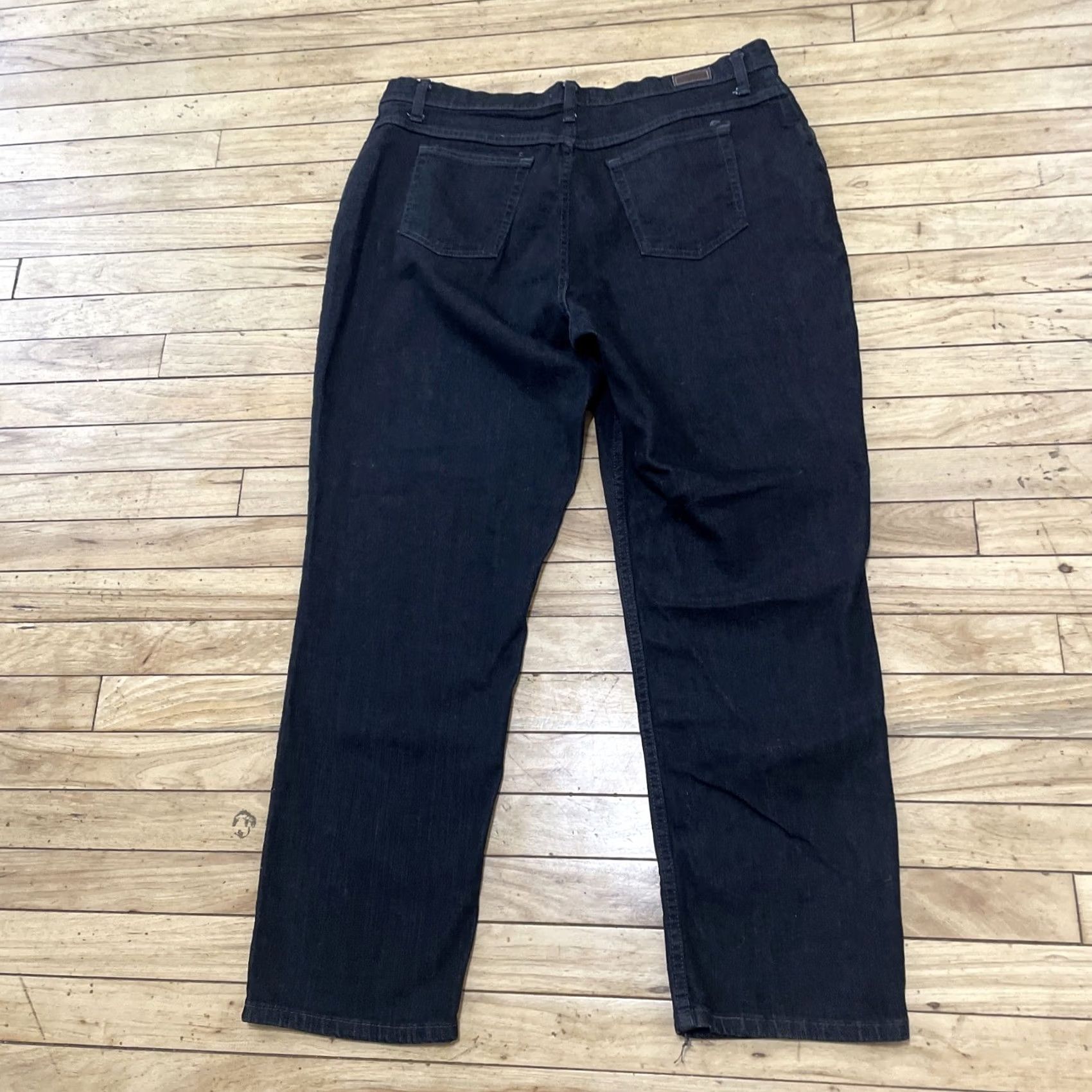Lee VINTAGE Riders By Lee Relaxed Jeans Women 18W P Plus Petite All Black Work Pants 36x30 Size 40" / US 18 - 3 Thumbnail