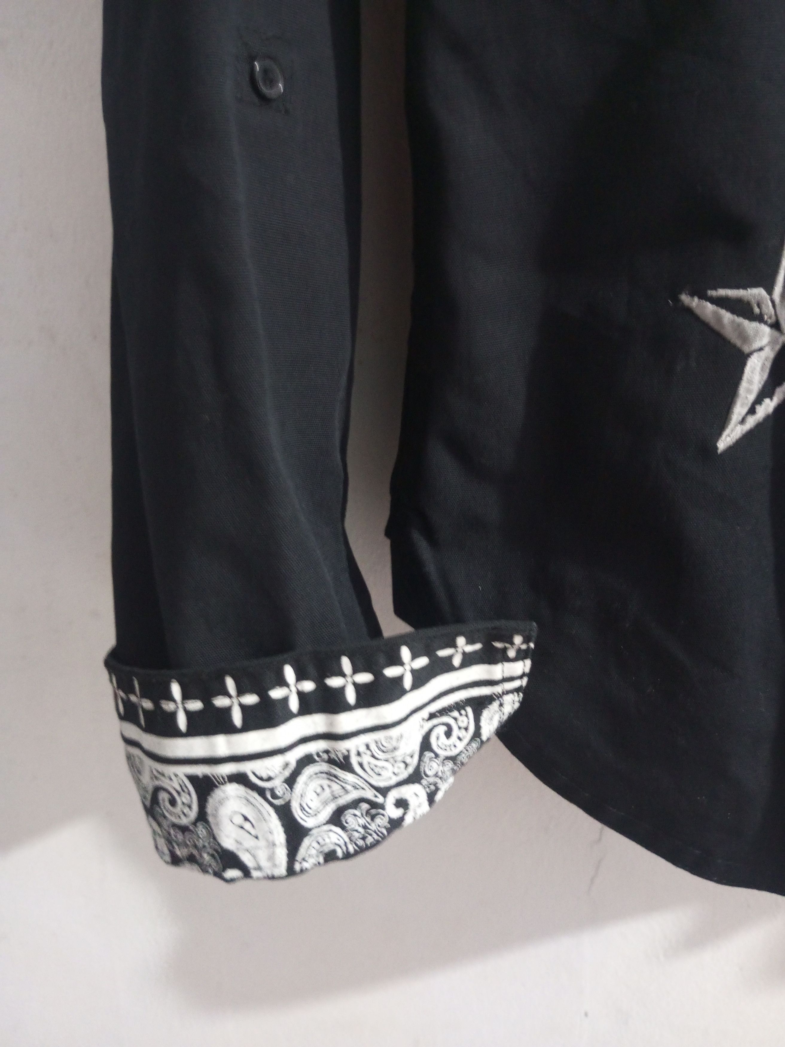 Japanese Brand cds black sense Paisley embroidery skull cross poem shirt Size US M / EU 48-50 / 2 - 5 Thumbnail