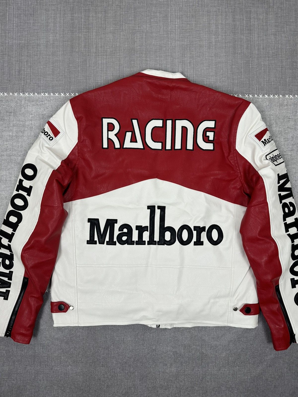 Vintage Vintage Marlboro Racing Leather Jacket — Moto GP / F1 Style Size US L / EU 52-54 / 3 - 9 Thumbnail