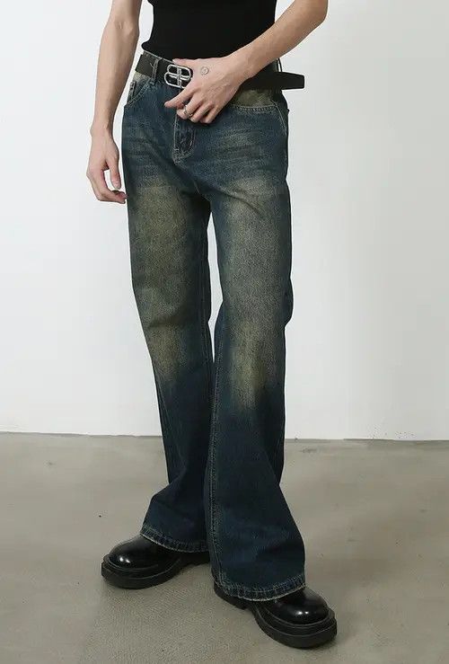 Japanese Brand × Jean Men's blue vintage washed distressed straight bootcut jeans Size US 32 / EU 48 - 4 Thumbnail