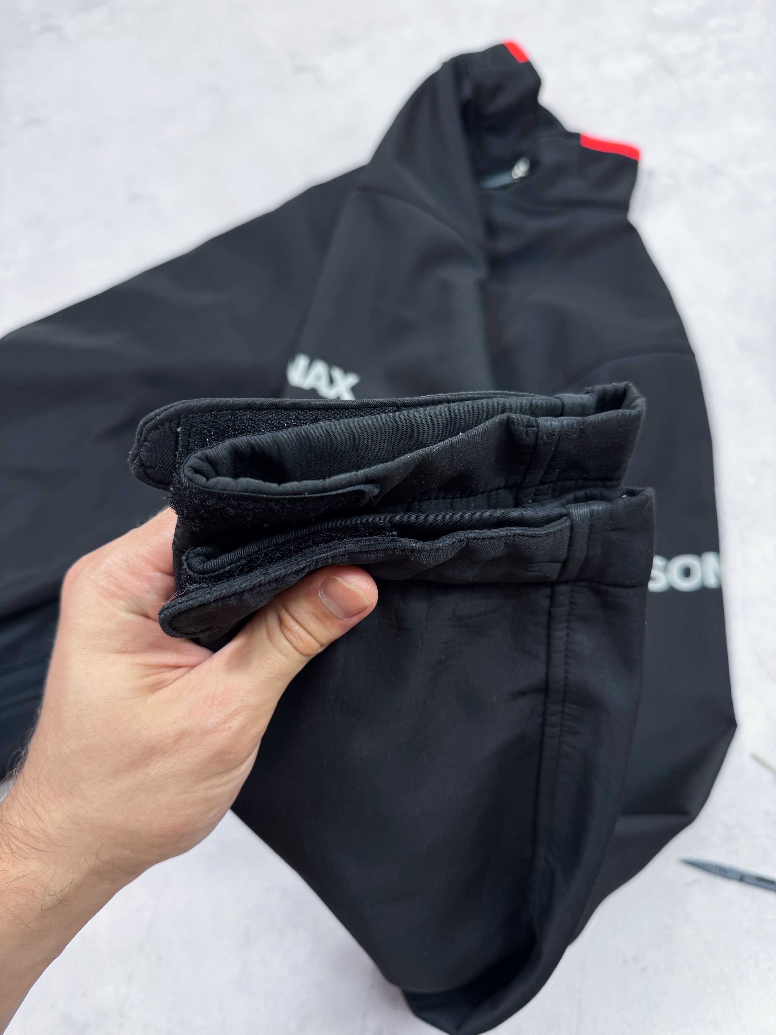Formula 1 × Mercedes-Benz × Vintage Vodafone Mclaren Mercedes Softshell Jacket Sonax Size US L / EU 52-54 / 3 - 9 Thumbnail