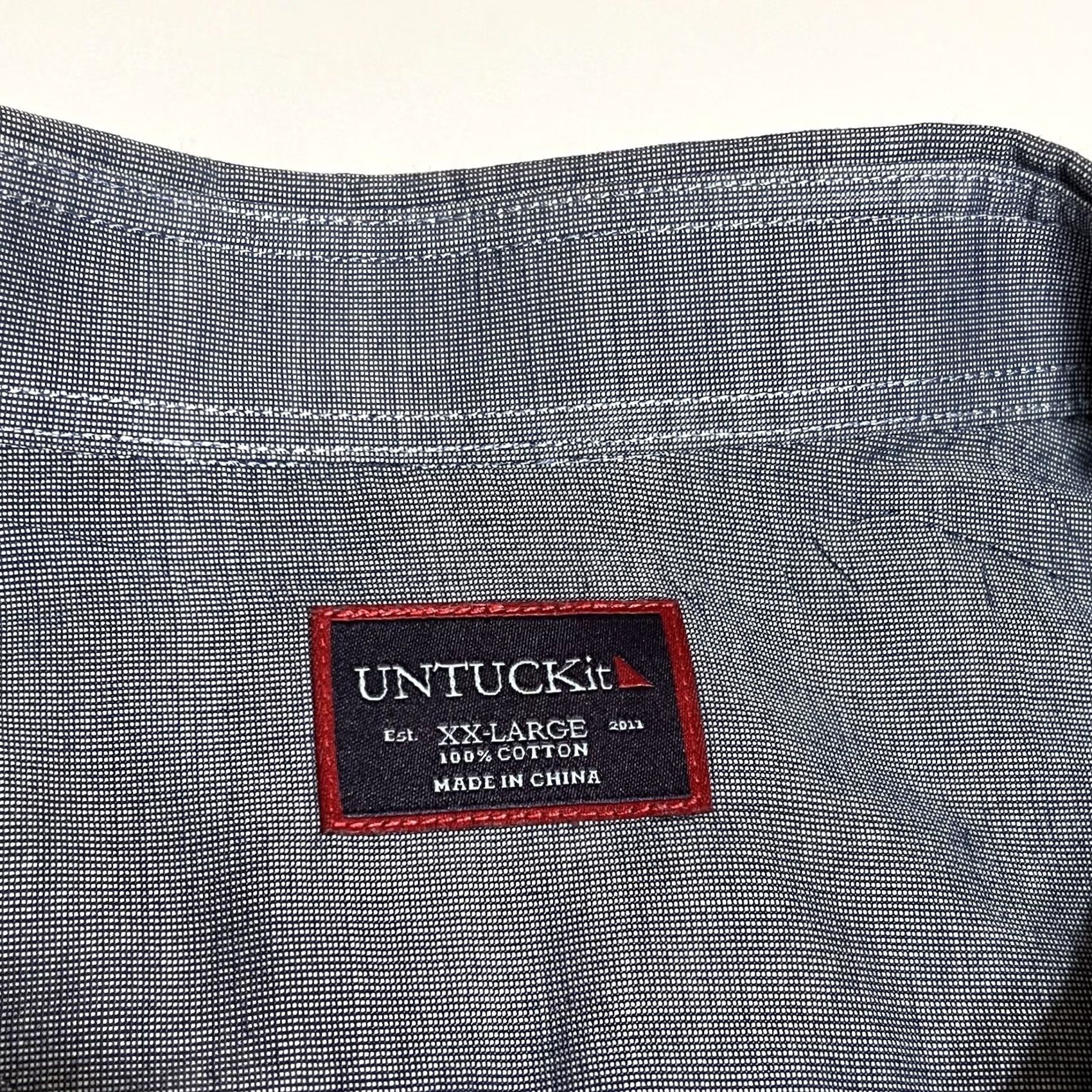 UNTUCKit UNTUCKit Men Button-Up Shirt 2XL Gray Long Sleeve 100% Cotton Button-Up Shirt Gray Classic, Regular Fit, Woven, Collared, Solid Size US XXL / EU 58 / 5 - 7 Thumbnail