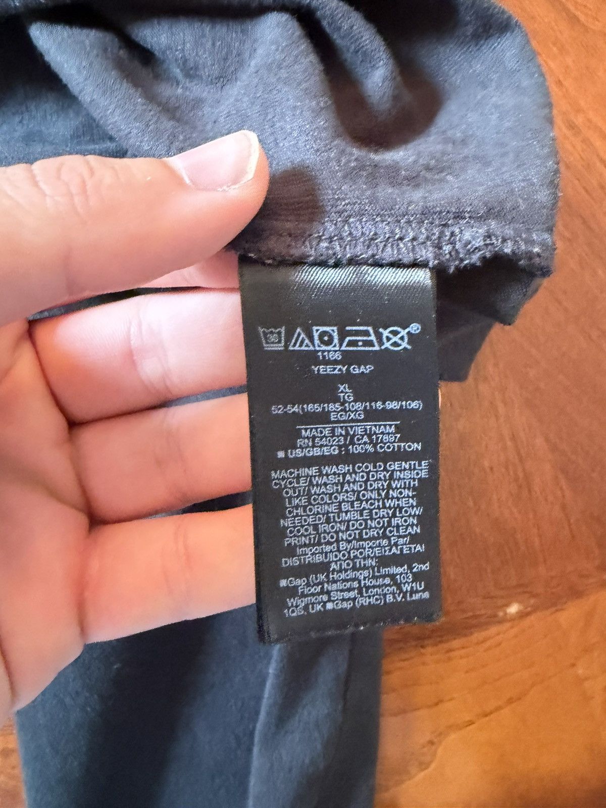 Balenciaga × Gap × Yeezy Yeezy Gap Dove Long Sleeve Size US XL / EU 56 / 4 - 4 Thumbnail