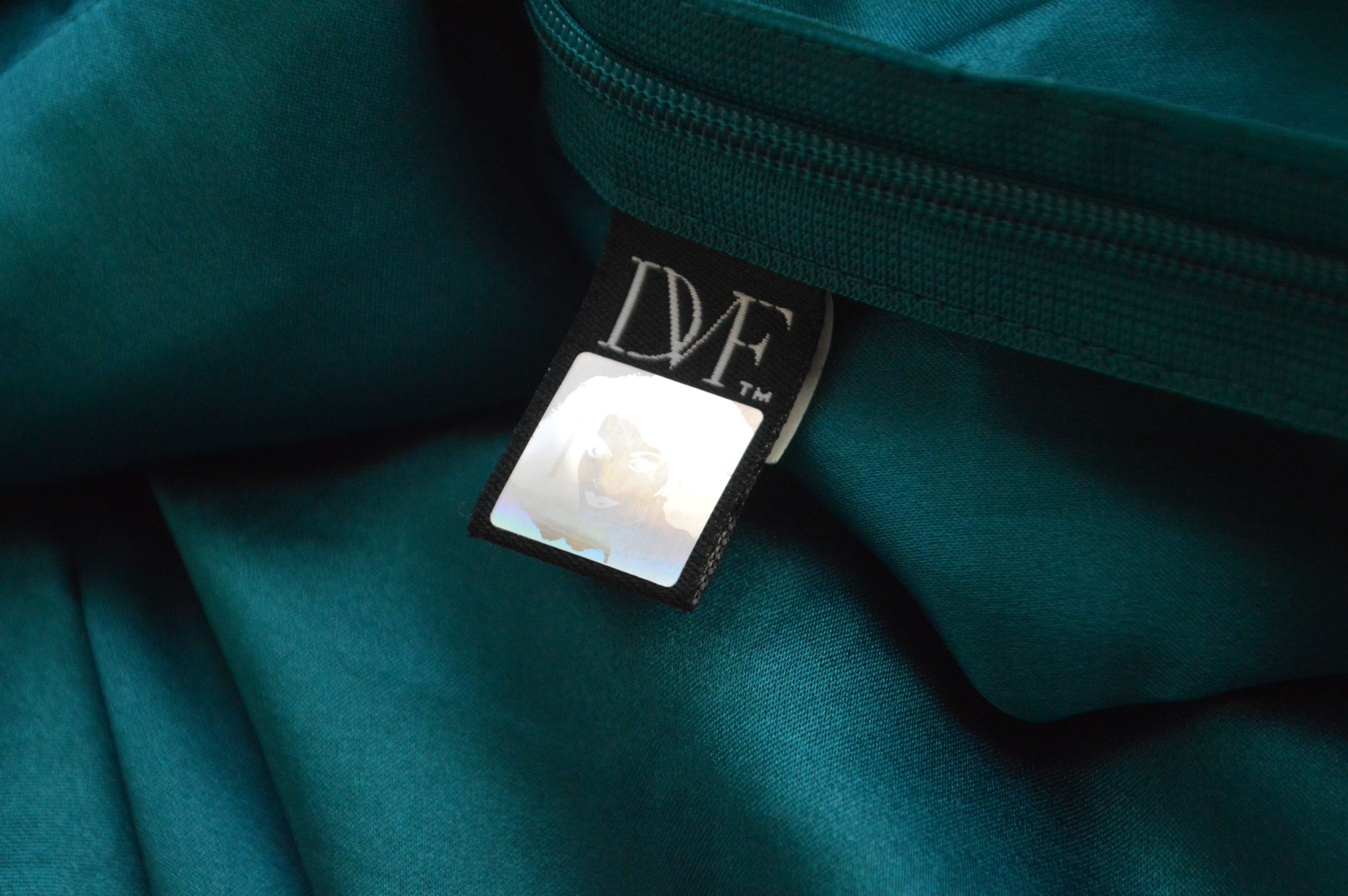 Diane von Furstenberg Diane von Furstenberg SILK Premium Luxury Dress S 100% SILK Size S / US 4 / IT 40 - 7 Thumbnail