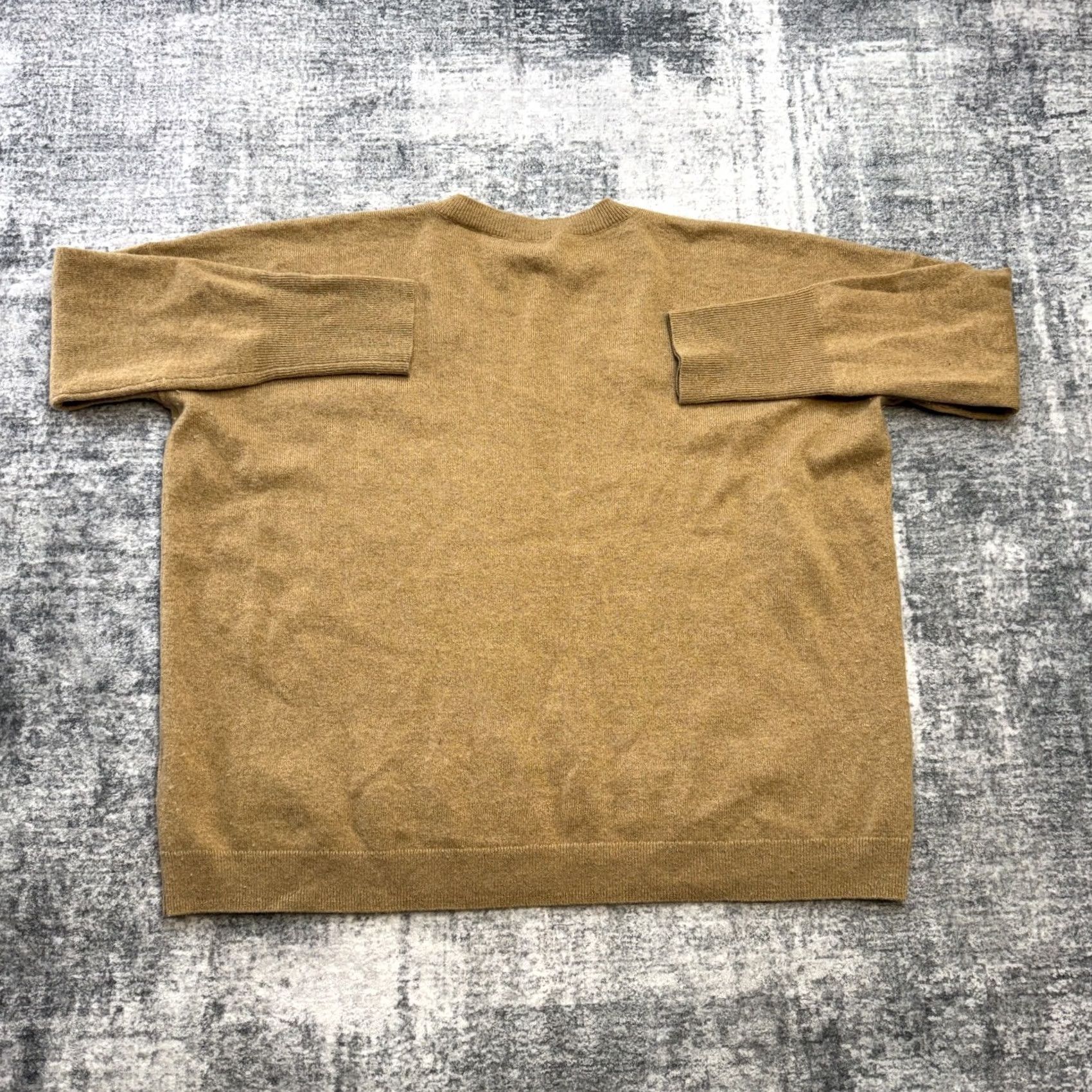 J.Crew J.CREW Sweater Womens Medium Cashmere V-Neck Lightweight Camel Brown Pullover Knit Modern Minimal Comfort Size M / US 6-8 / IT 42-44 - 6 Thumbnail
