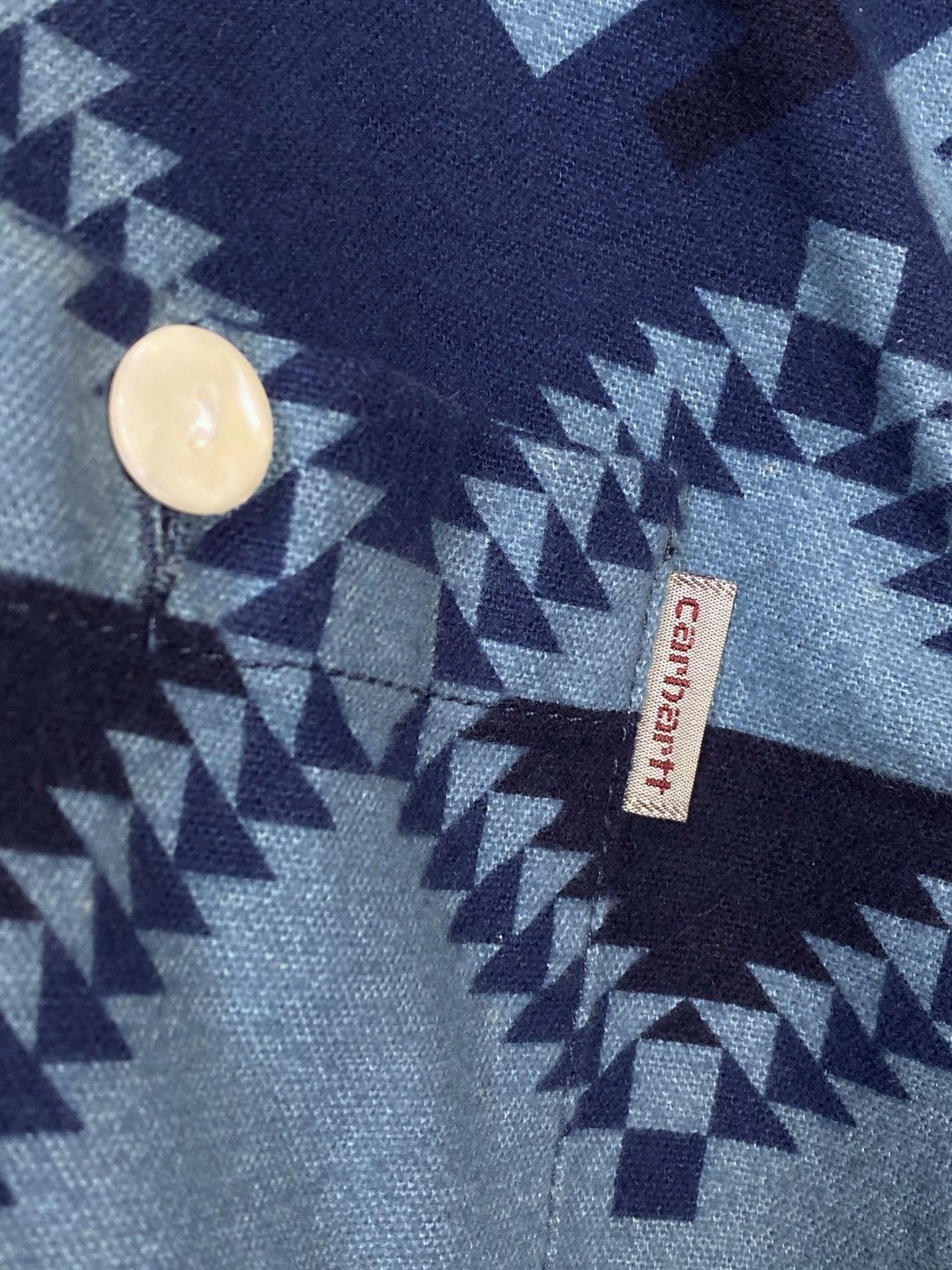 Carhartt Carhartt geometry pattern all overprint long sleeve shirt Size US XL / EU 56 / 4 - 9 Thumbnail