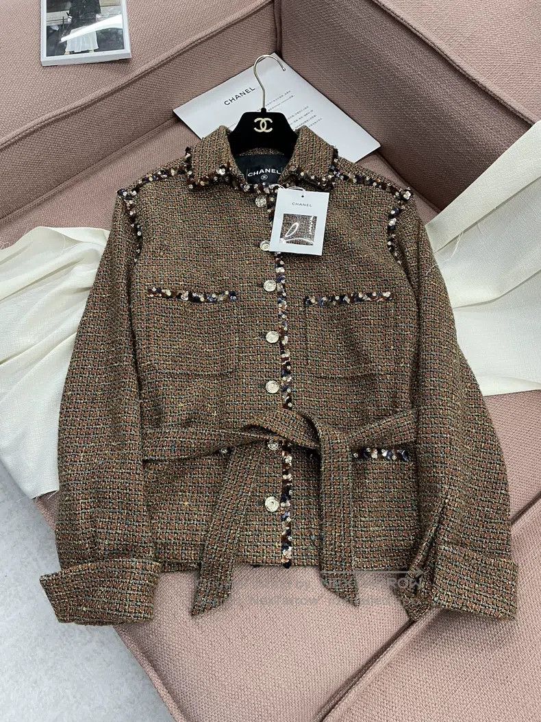 Chanel Chanel 25A high-end handicraft workshop coffee-coloured se Size XS / US 0-2 / IT 36-38 - 1 Thumbnail