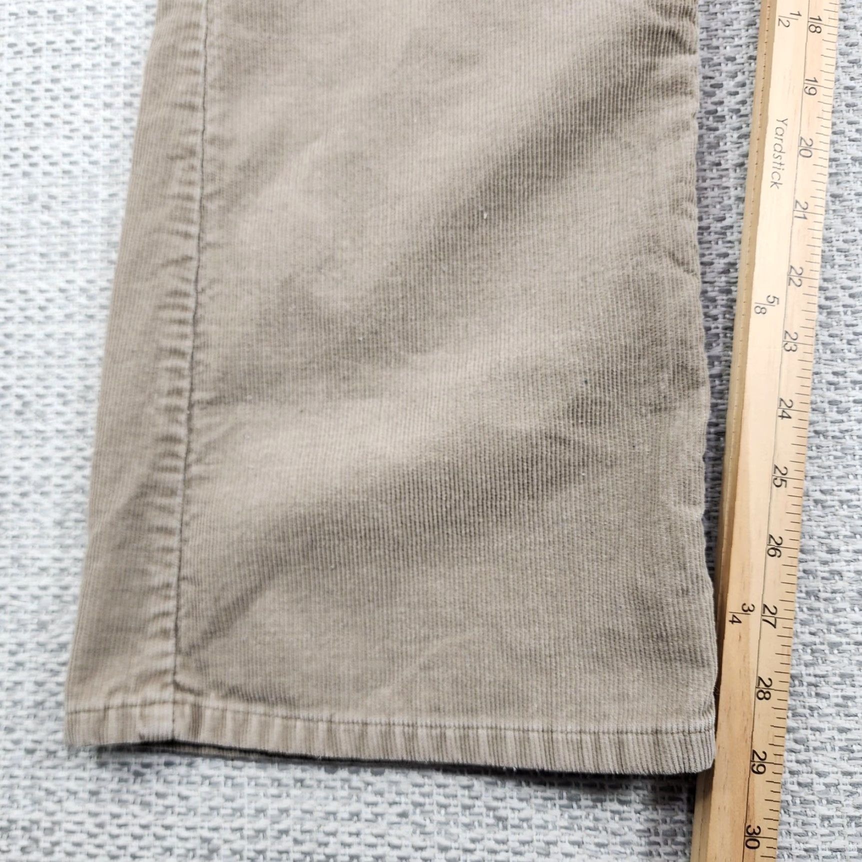 Levi's Vtg Levi's Corduroy Pants Mens 36x29 Tan Straight Leg Zip Fly Casual 90s Hippie Retro USA Size US 36 / EU 52 - 5 Thumbnail