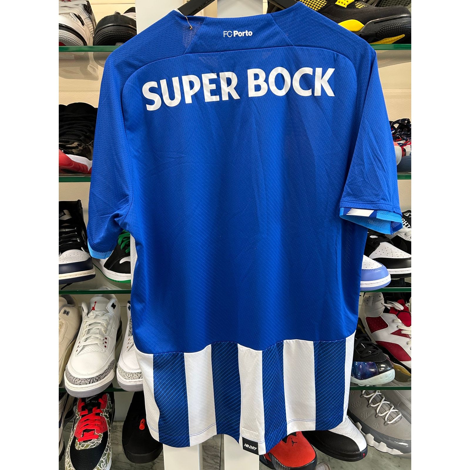 New Balance New Balance FC Porto 2021-22 Home Replica Jersey XL B12 Size US XL / EU 56 / 4 - 3 Thumbnail