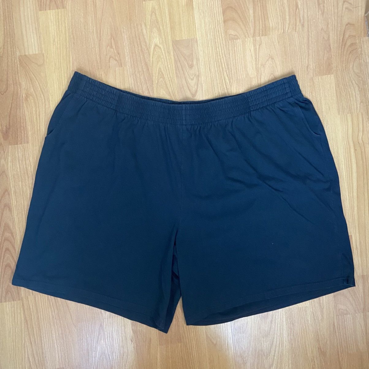 Other Women Within Women’s Black Shorts Size 4X Size 42" / US 20 - 1 Thumbnail
