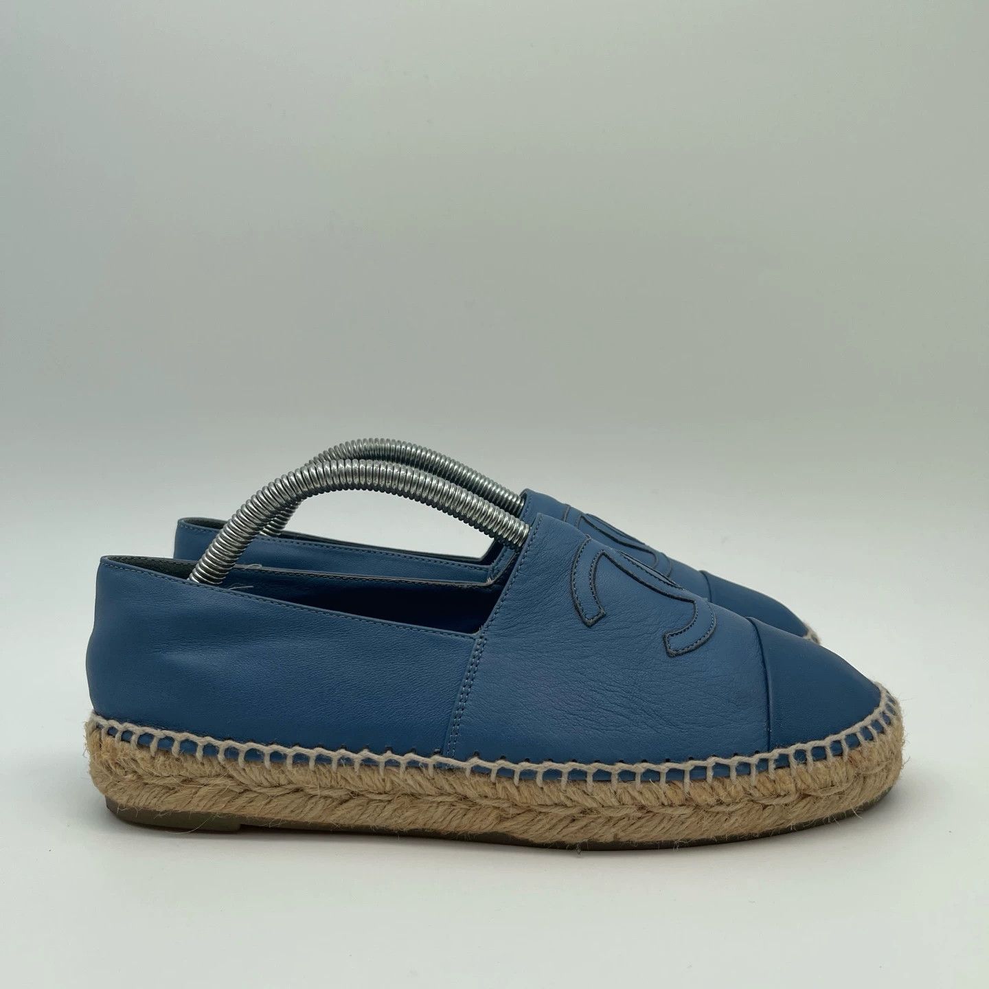 Chanel Chanel Women's Fisherman Shoes 37 Size US 6.5 / IT 36.5 - 1 Thumbnail