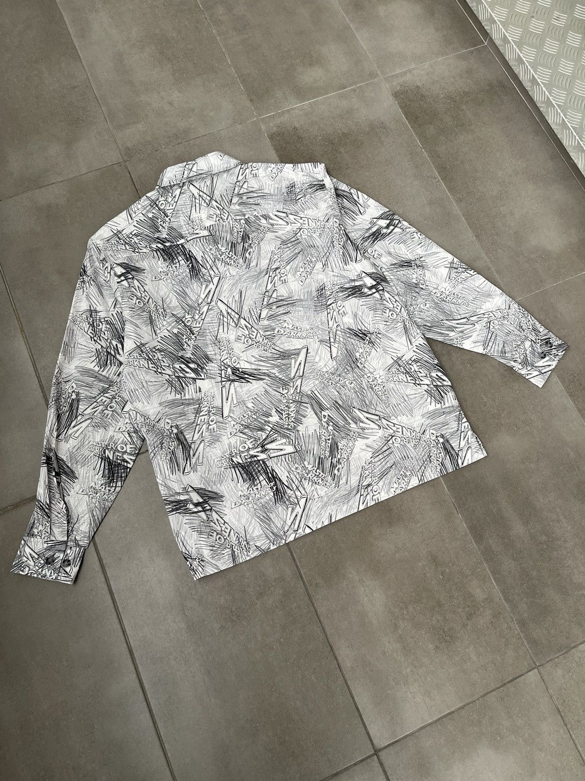 Han Kjobenhavn !DS! FW22 Han Kjobenhavn "Master Of Darkness" Shirt Size US M / EU 48-50 / 2 - 15 Thumbnail