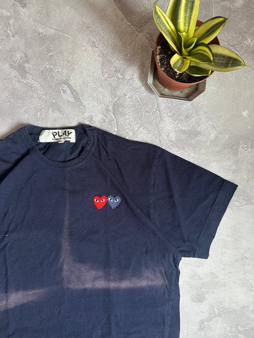 Comme des Garcons Comme Des Garçons Double Heart Faded Blue CDG T-Shirt Size US L / EU 52-54 / 3 - 1 Thumbnail