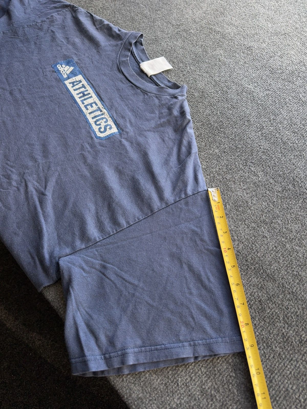 Adidas Vintage 00s Adidas Athletics Faded Navy Blue Cracked Logo Size US XL / EU 56 / 4 - 19 Thumbnail