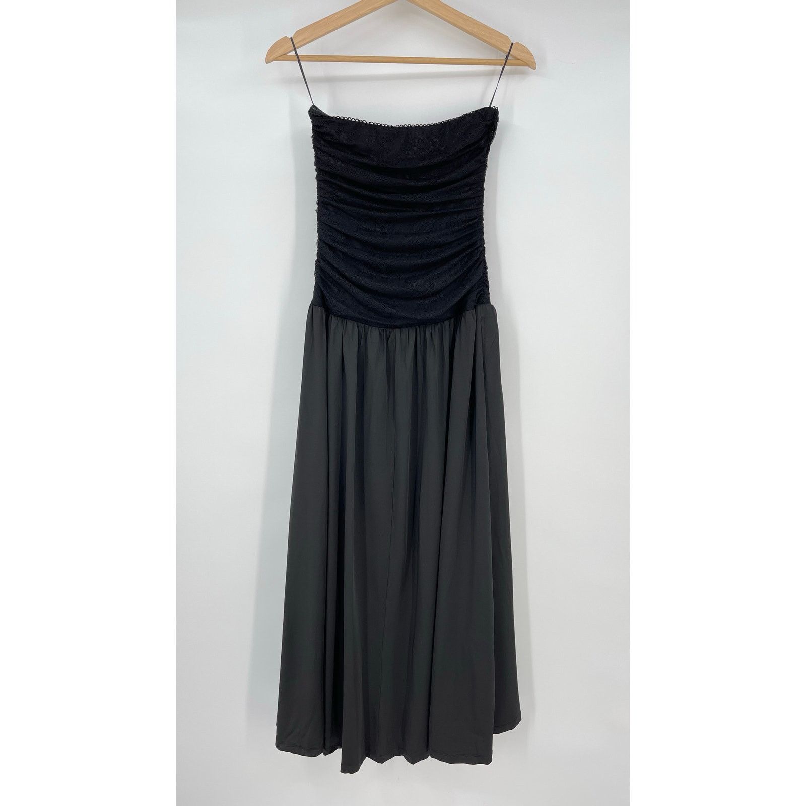 REVOLVE NIA | NWT Santal Dress in Black Strapless A-line Midi XS Size S / US 4 / IT 40 - 3 Thumbnail