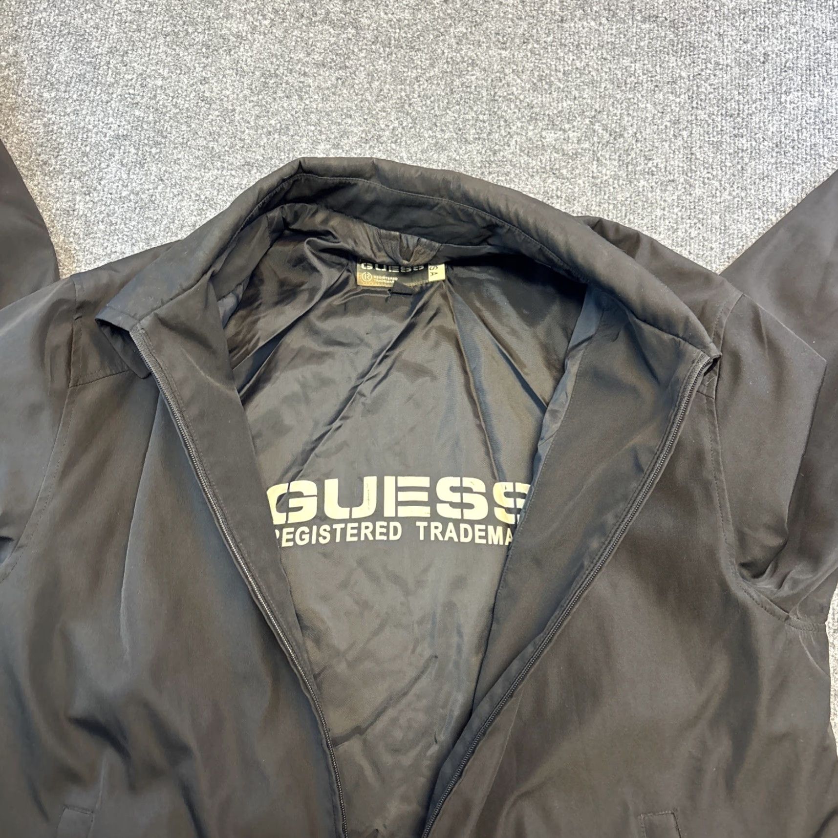 Guess Guess Bomber Jacket Full Zip Outerwear Jacket Mens Size Large Black Lined Coat Overcoat Nylon Mens L Black Size US L / EU 52-54 / 3 - 8 Thumbnail