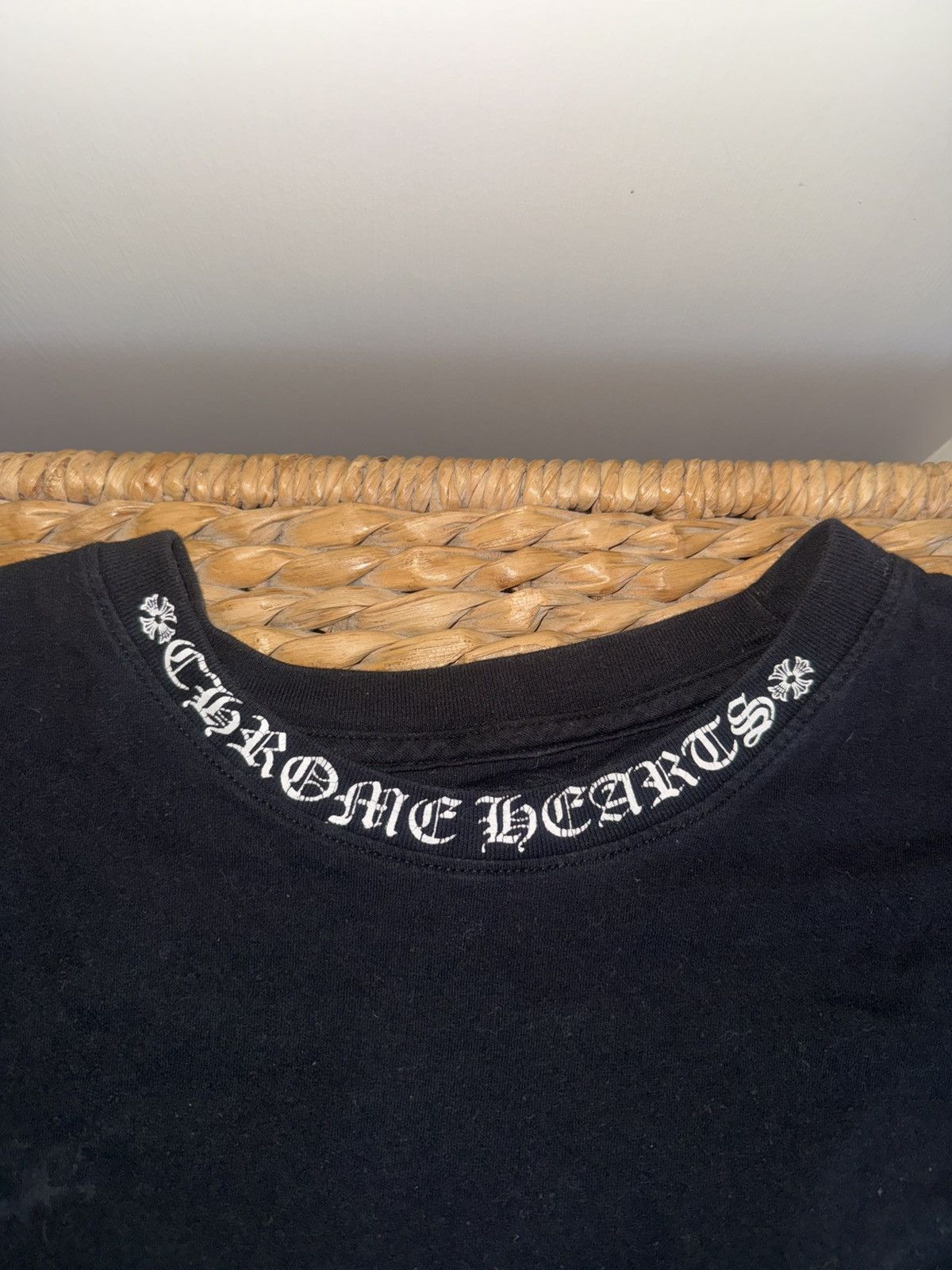 Chrome Hearts Chrome hearts neck logo/big cross tshirt Size US L / EU 52-54 / 3 - 6 Thumbnail
