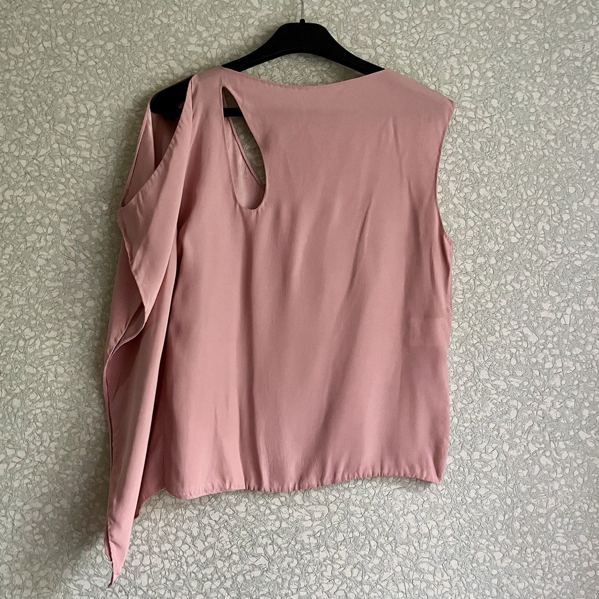 Gucci SS02 Cutout Silk Top Size S / US 4 / IT 40 - 5 Thumbnail
