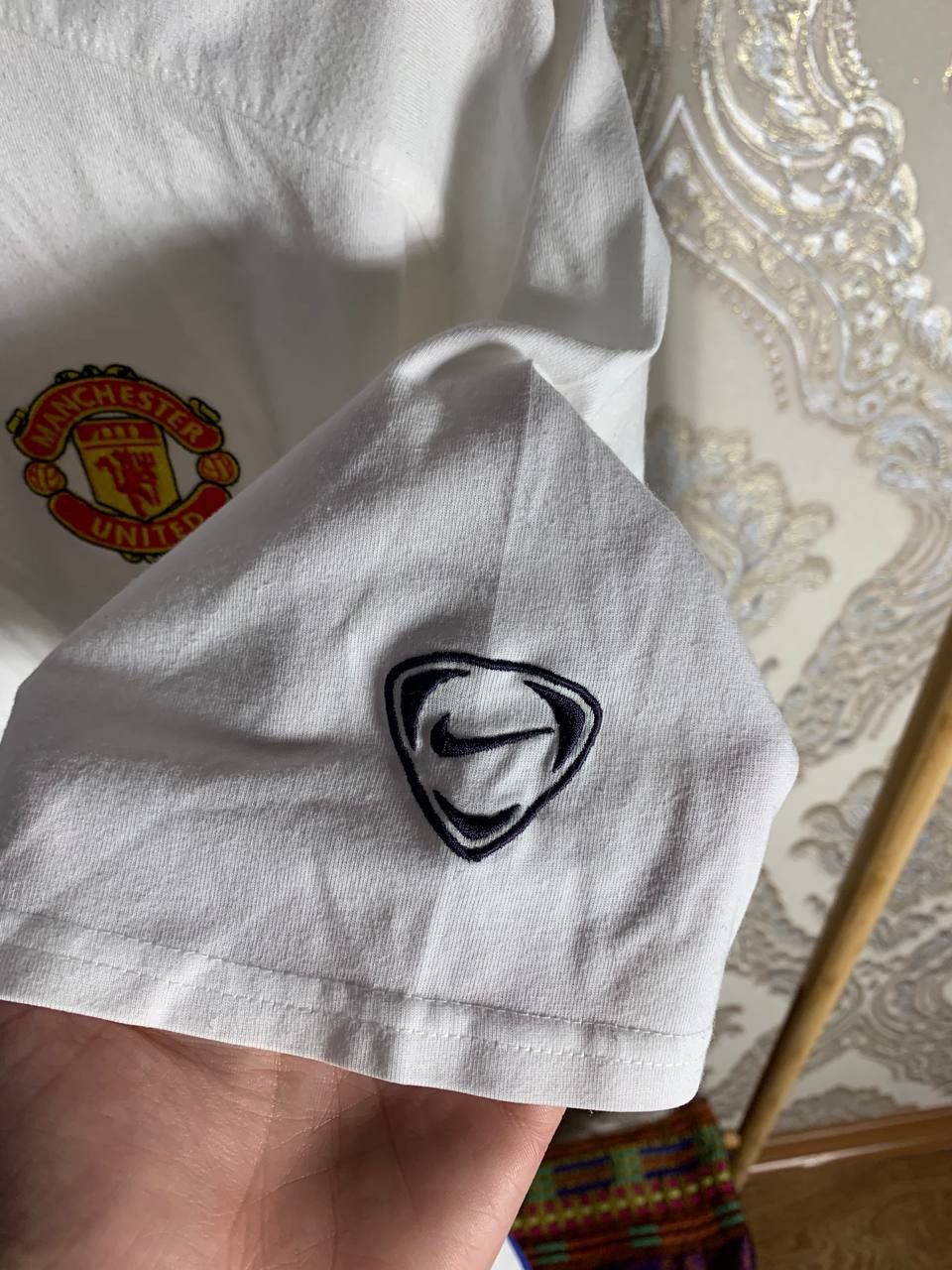 Nike Vintage Nike FC Manchester United England Soccer Jersey 90s Size US M / EU 48-50 / 2 - 4 Thumbnail