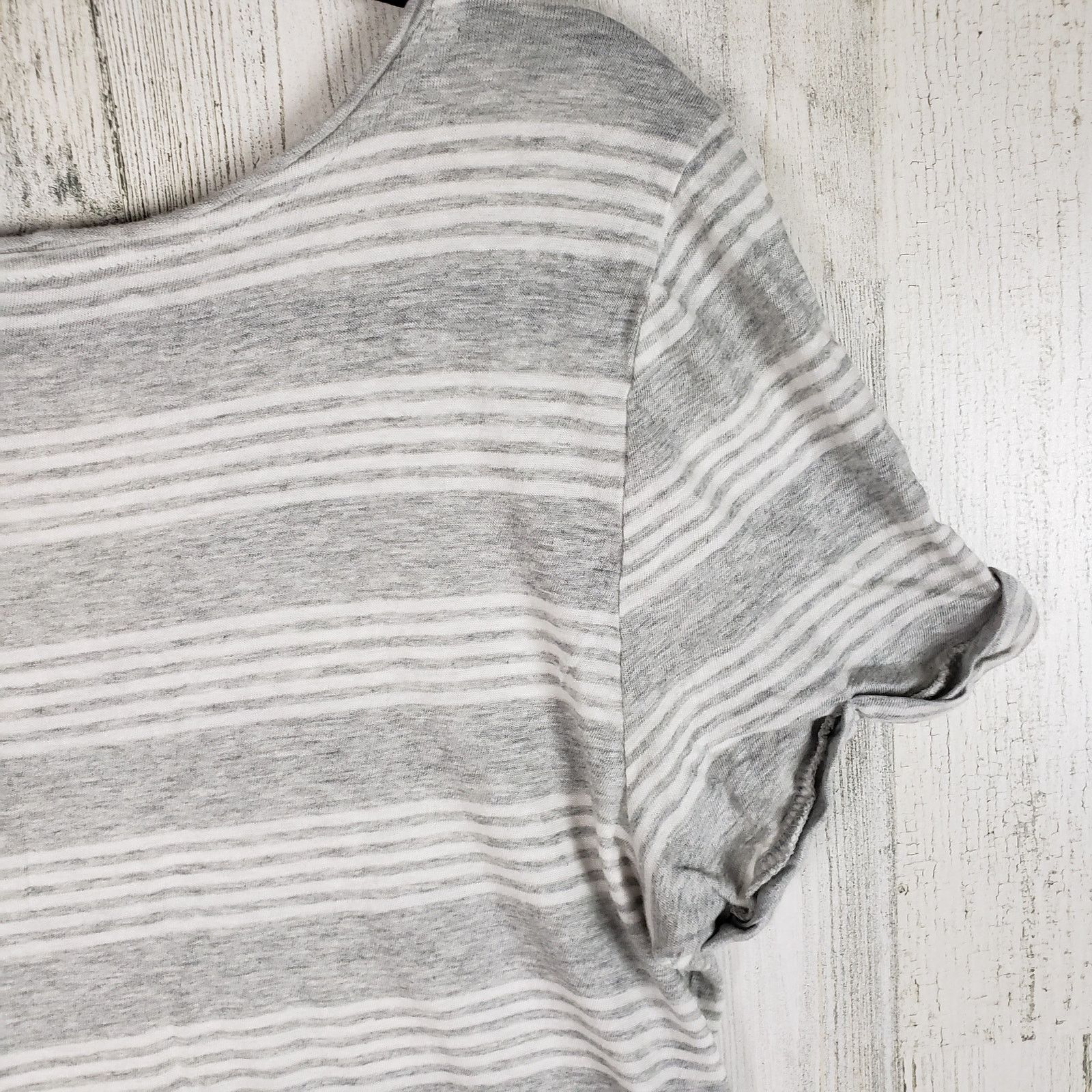 Aeropostale Aero Seriously Soft Perfect Gray & White Striped Tee Small Size S / US 4 / IT 40 - 10 Thumbnail
