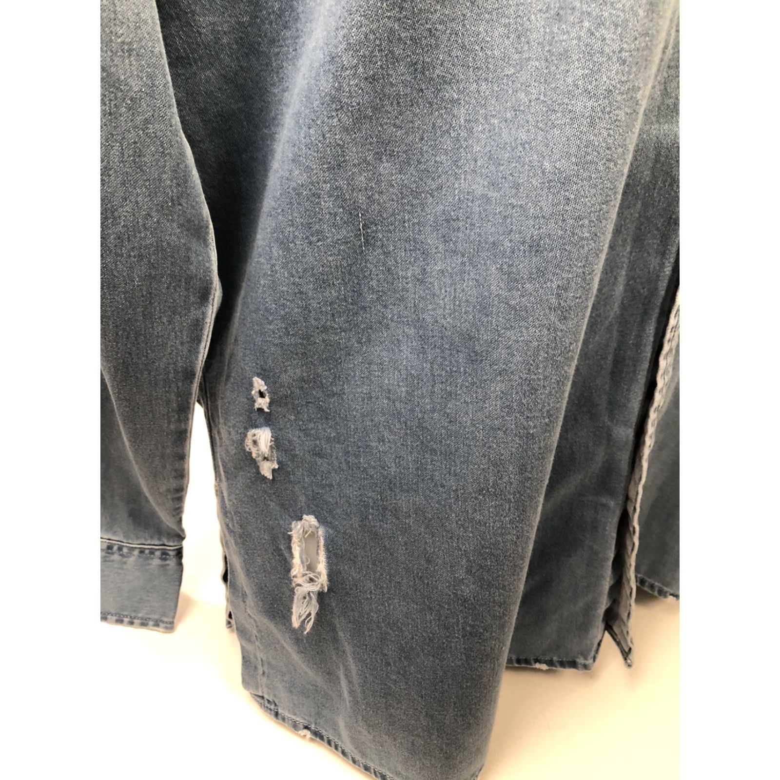 Pacsun PACSUN Denim Shirt Boxy Fit Mens Lg Distressed Los Angeles Blue Button-Up Long Sleeve XS? No, keep as L size example. Size US L / EU 52-54 / 3 - 5 Thumbnail