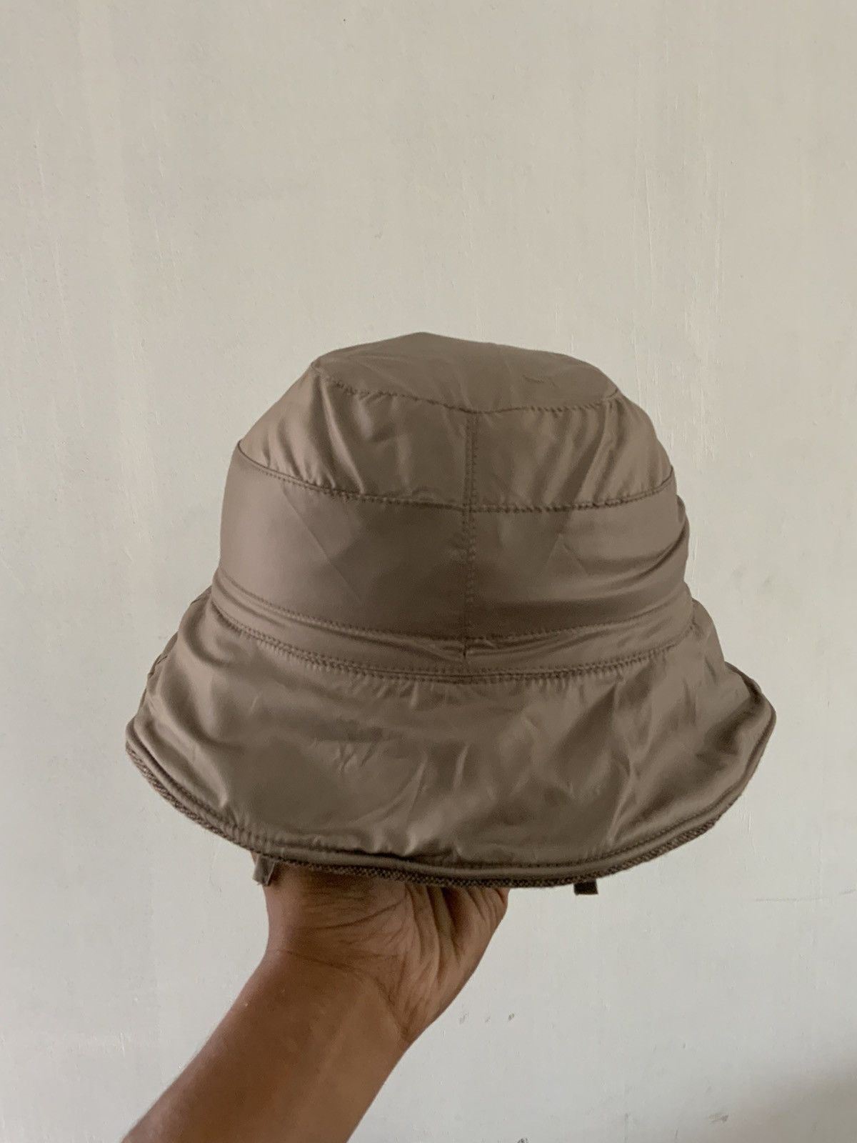 Japanese Brand Reversible Waterprof Ribbon Chain Stitch Bucket Hat Size ONE SIZE - 9 Thumbnail