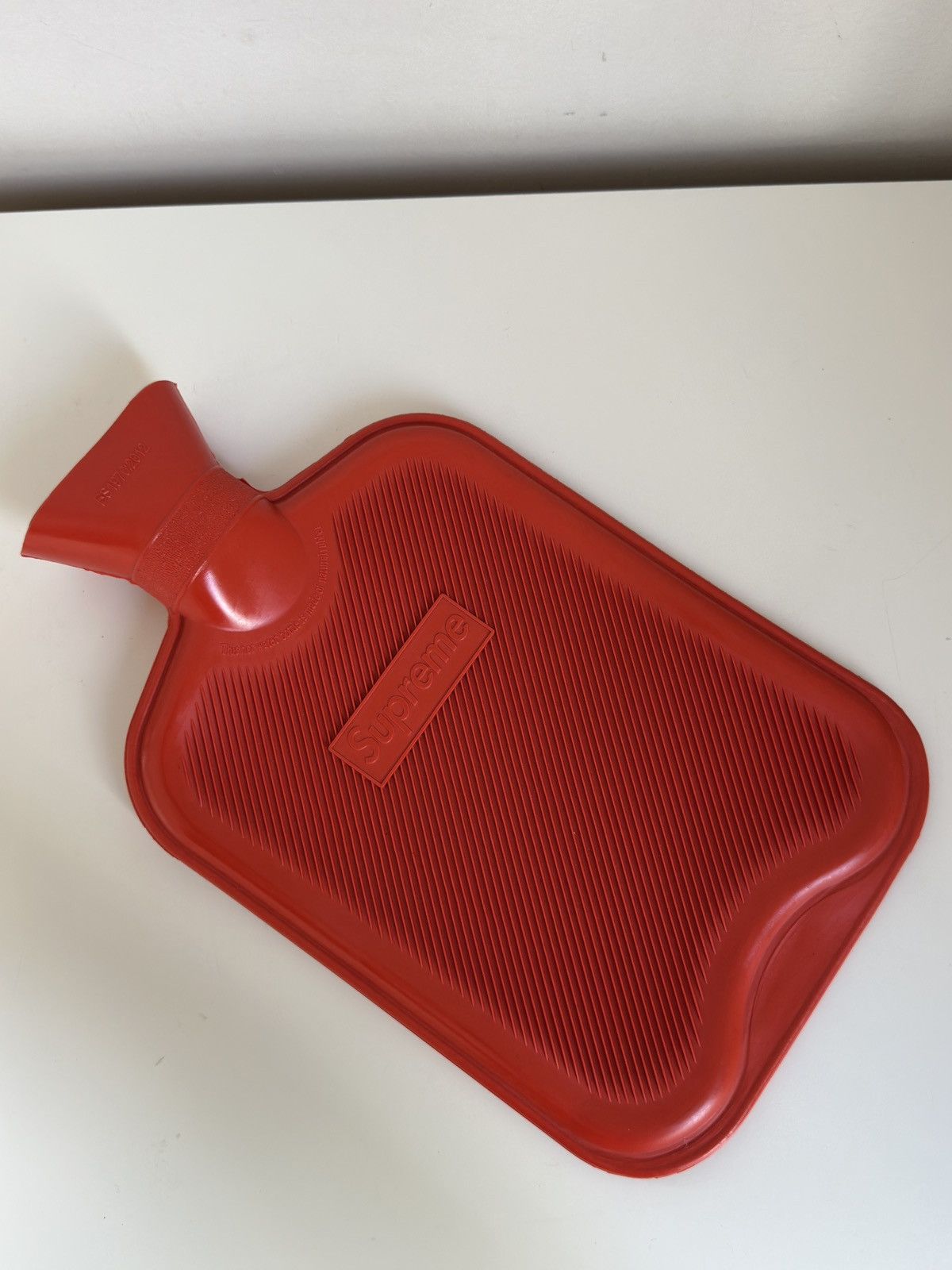 Supreme Supreme Hot Bottle Water Size ONE SIZE - 3 Thumbnail