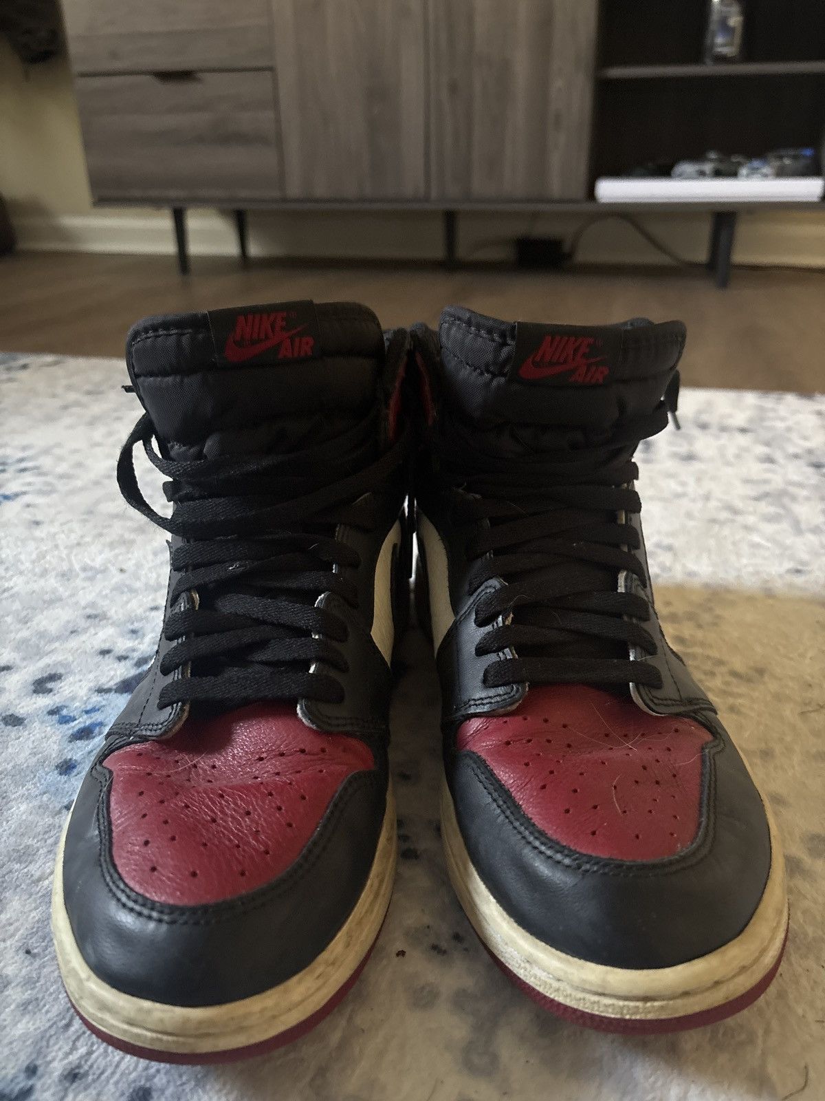 Jordan Brand Air Jordan 1 High - Bred Toe Size US 11 / EU 44 - 7 Thumbnail