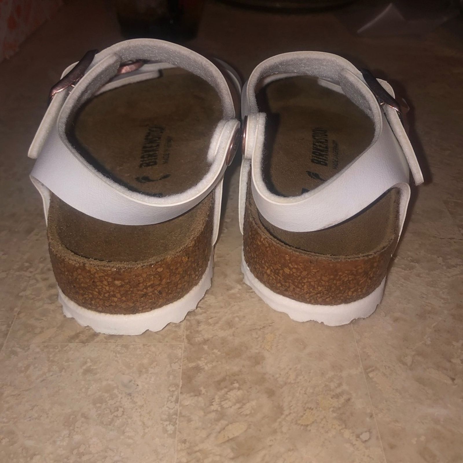 Birkenstock Girls Birkenstock white size 27 (US 10.5) Size US 10.5 / IT 40.5 - 7 Thumbnail