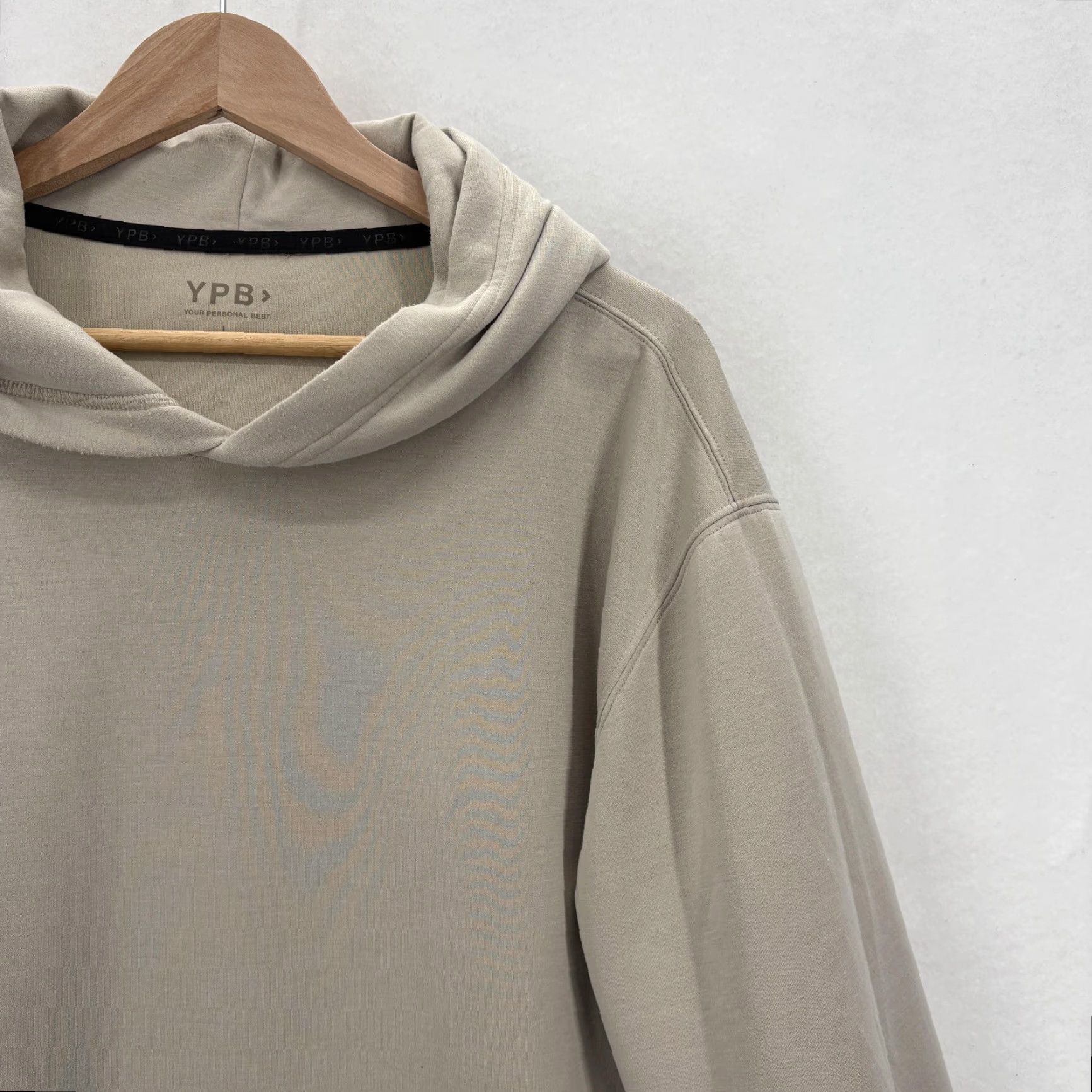 Abercrombie & Fitch VINTAGE Abercrombie YPB Hoodie Womens Large Beige Pullover Kangaroo Pocket Oversized Size L / US 10 / IT 46 - 2 Thumbnail