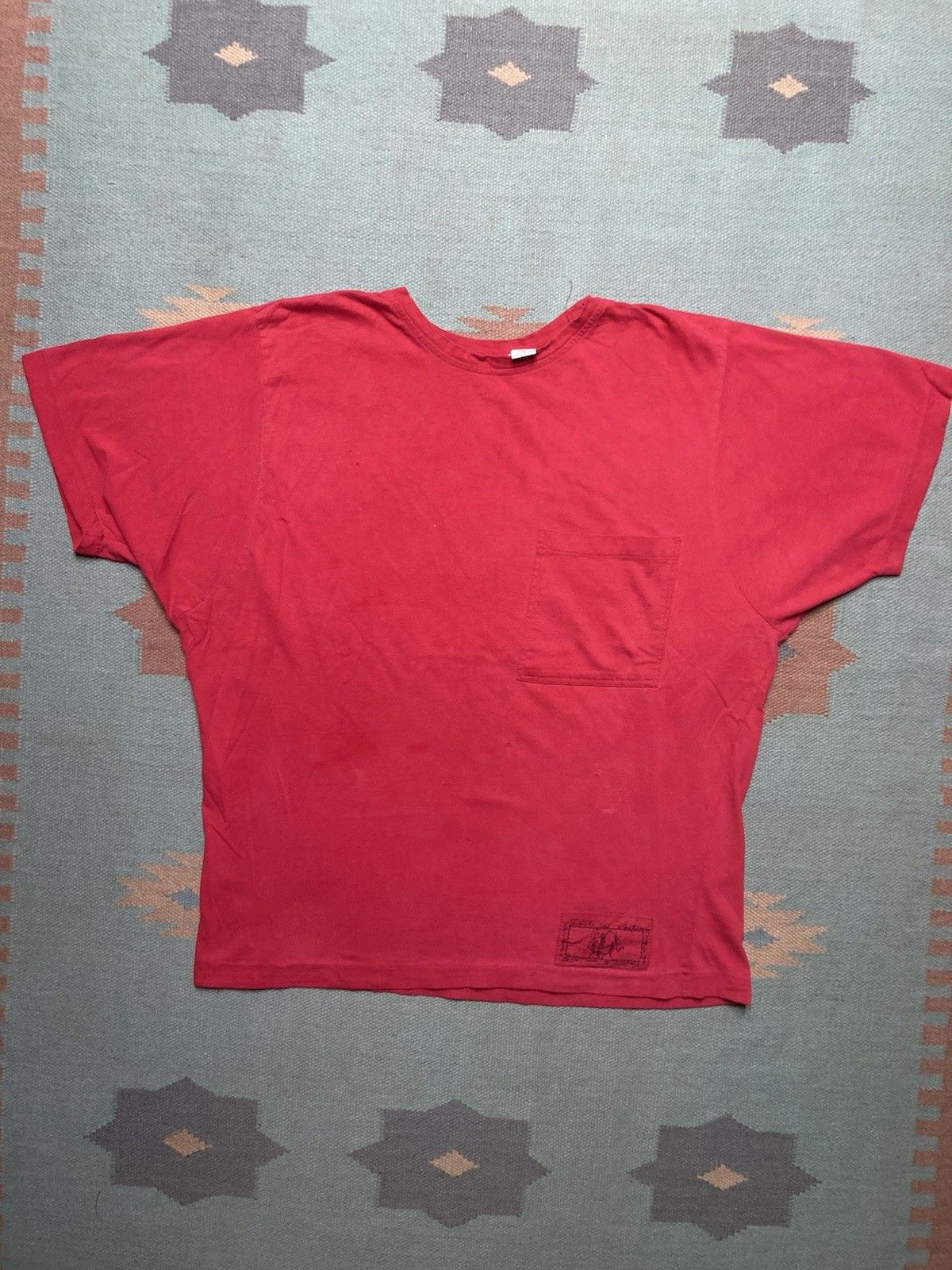 Vintage 90s pocket t shirt blank crimson cotton distressed boxy XL Size US XL / EU 56 / 4 - 1 Thumbnail