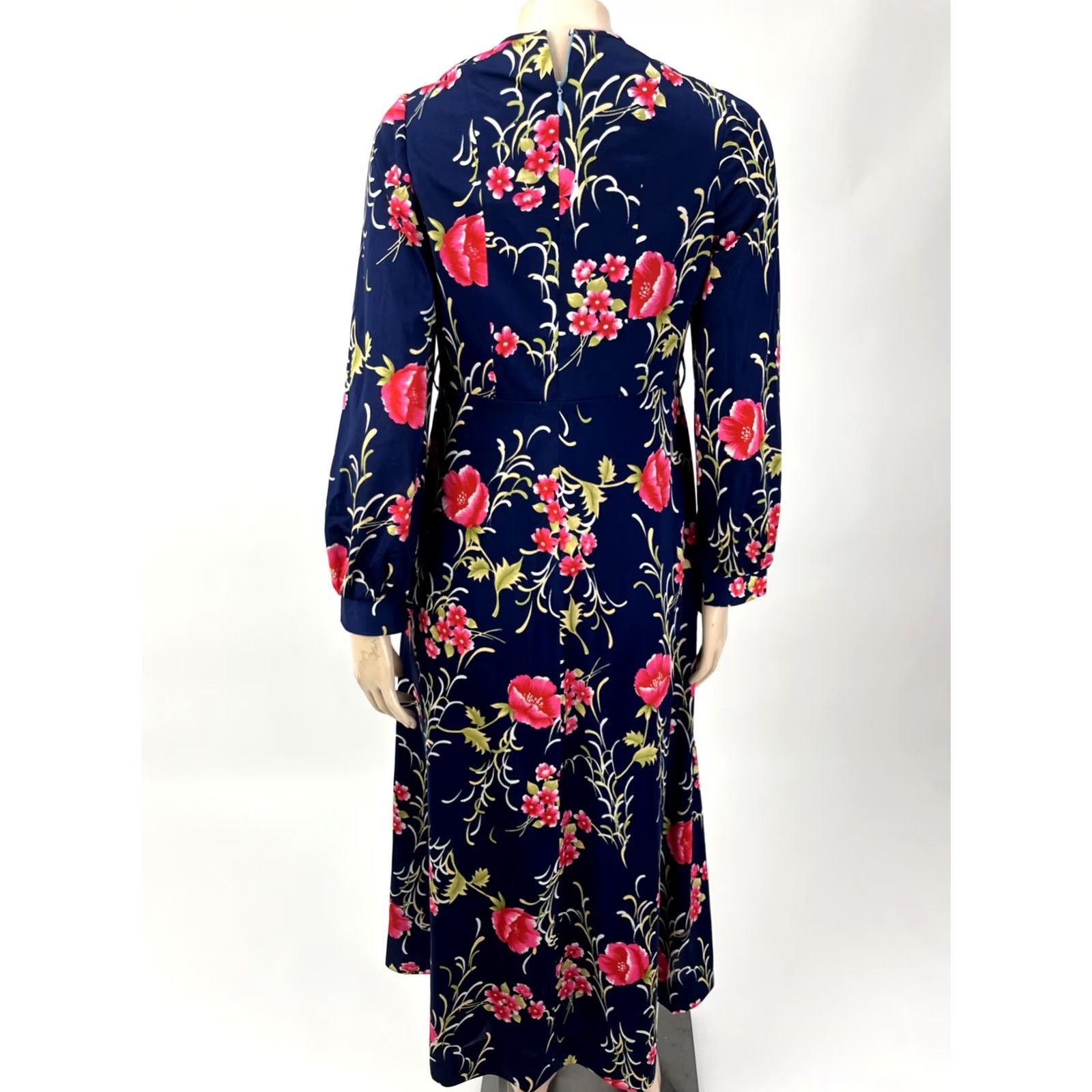 Vintage Vintage Unbranded Dress Women's 70's Party Floral Navy Long Sleeve J3-14 Size 4XL / US 24-26 - 4 Thumbnail
