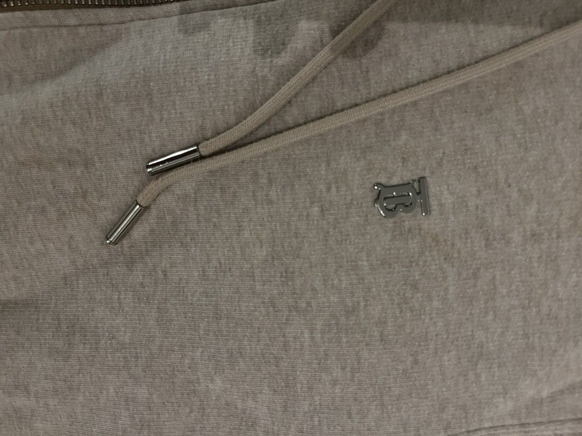 Burberry burberry beige full track suit Size US 34 / EU 50 - 12 Thumbnail