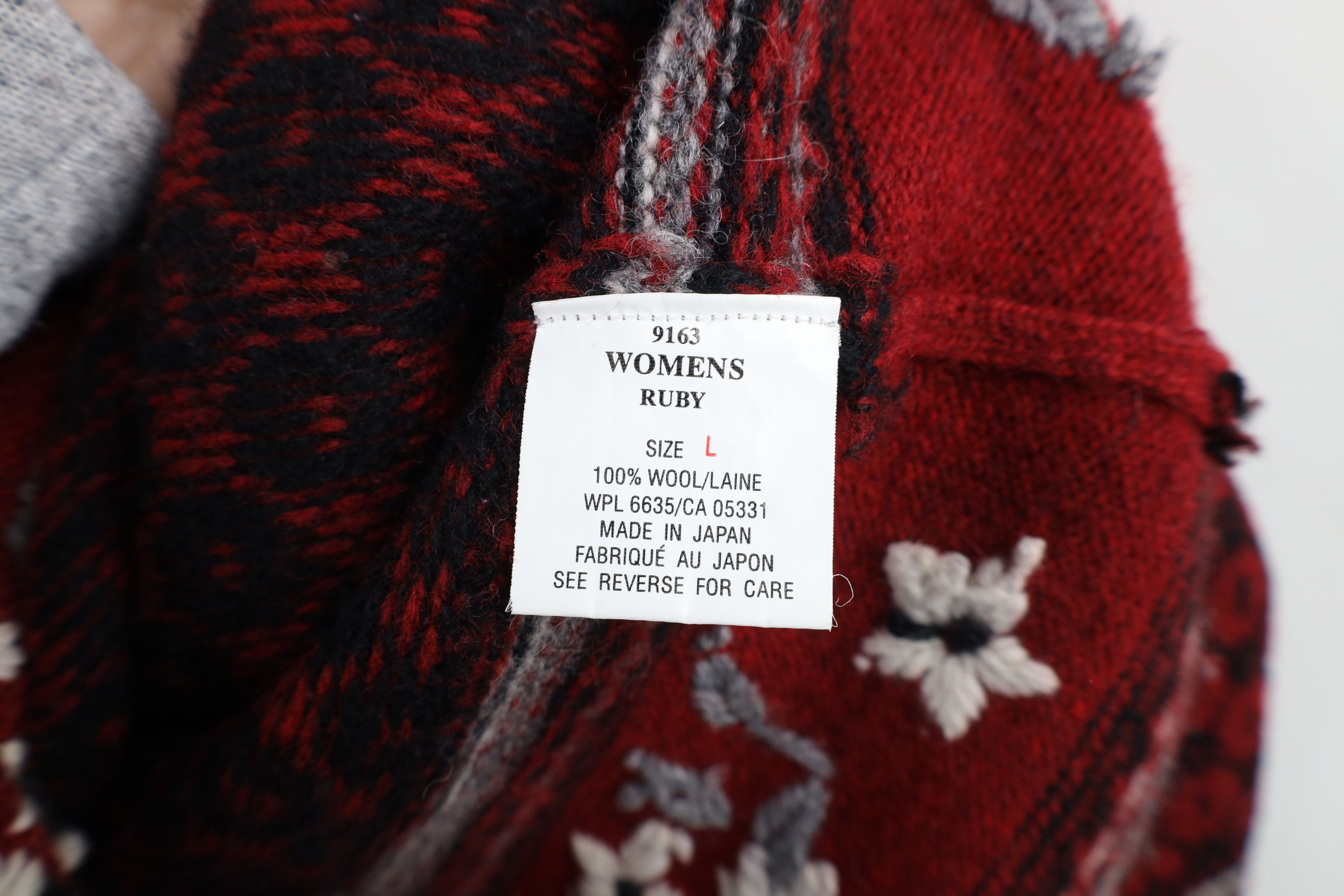 Vintage × Woolrich Woolen Mills Vintage 90s Woolrich Embroidered Knit Clasp Cardigan Sweater Size L / US 10 / IT 46 - 8 Thumbnail