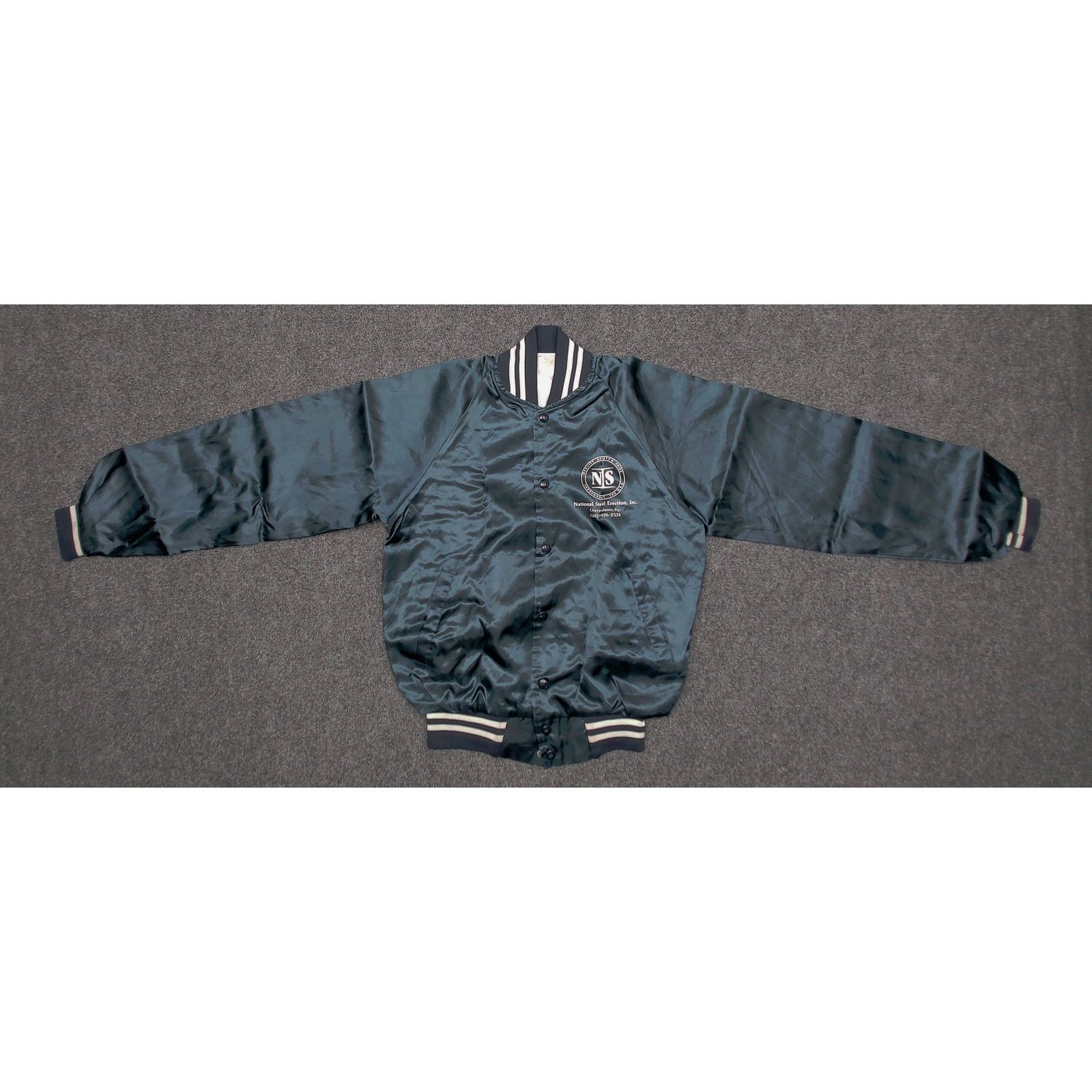 Auburn Sportswear 80s Auburn Satin Bomber Jacket Novelty Medium Size US M / EU 48-50 / 2 - 5 Thumbnail