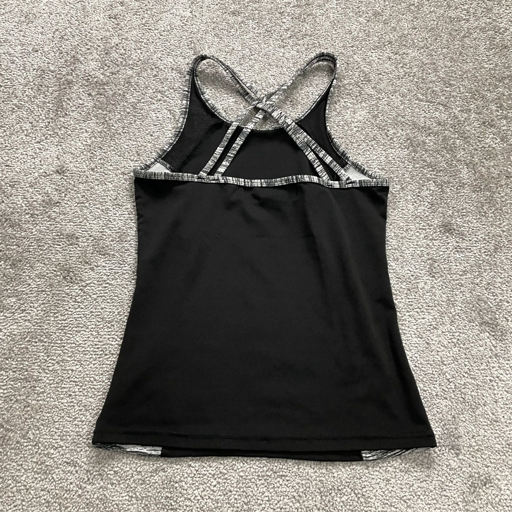Vintage LA + Image Tank Women Medium Black Halter Crisscross Back Active Sports Size M / US 6-8 / IT 42-44 - 2 Thumbnail