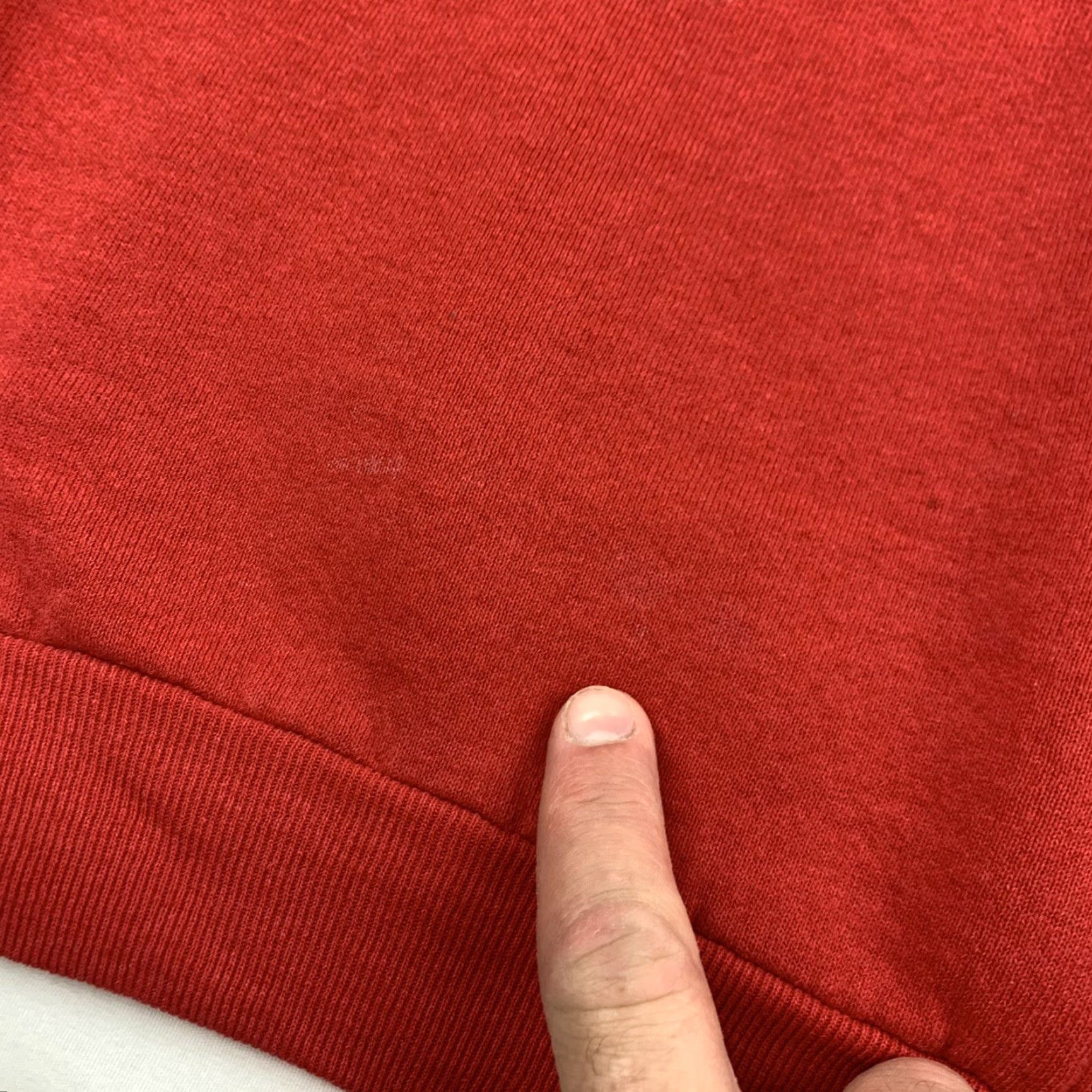 Fruit Of The Loom VINTAGE Fruit of the Loom Nexus Hair Care Sweatshirt XL Red Embroidered Crewneck Activewear 90s Womens Size XL / US 12-14 / IT 48-50 - 2 Thumbnail
