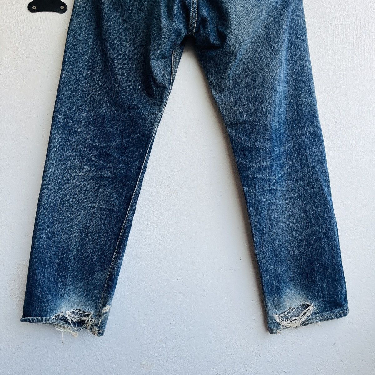 Levi's Vintage Clothing Vintage Levi's 502XX Big E Distressed Selvedge Jeans J22 Size US 31 - 14 Thumbnail