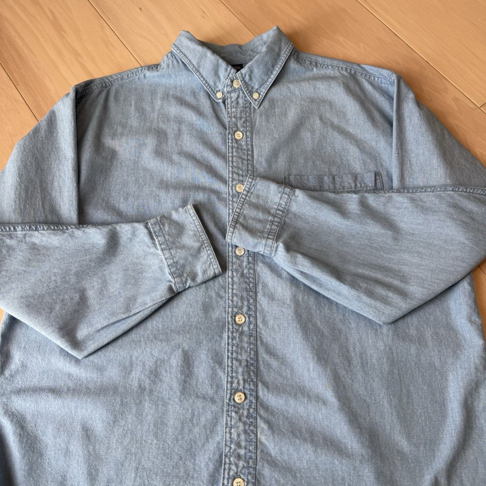 Vintage × Warner Bros Vintage Looney Tunes Shirt M Blue Chambray Button Up 90s Size US M / EU 48-50 / 2 - 4 Thumbnail