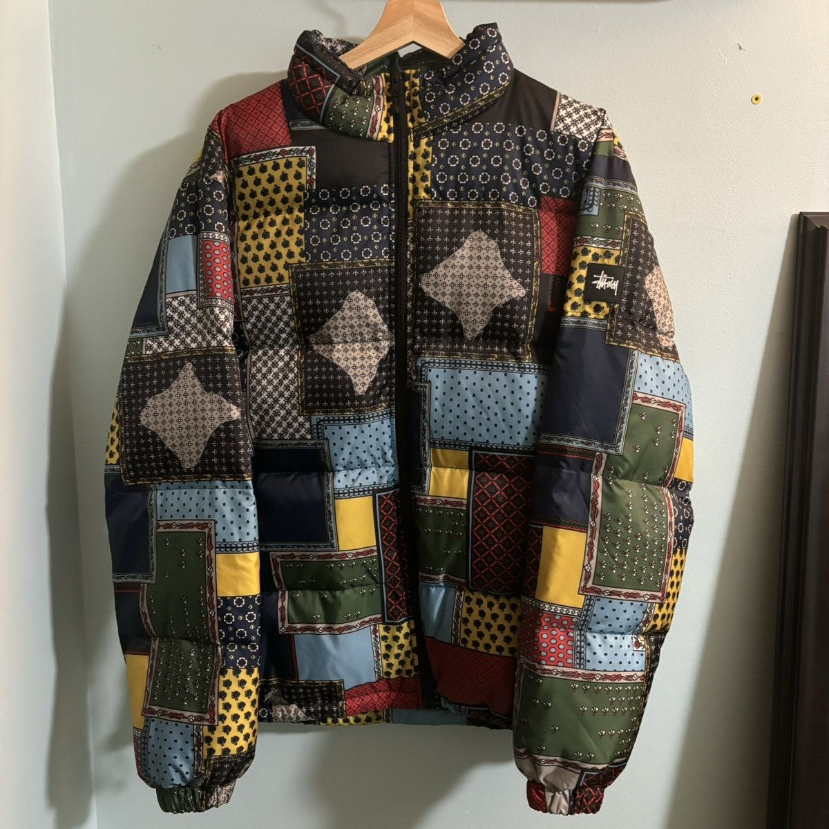 image of Stussy Puffer Bandana Multi Colourful Jacket Size L in Blue, Men's
