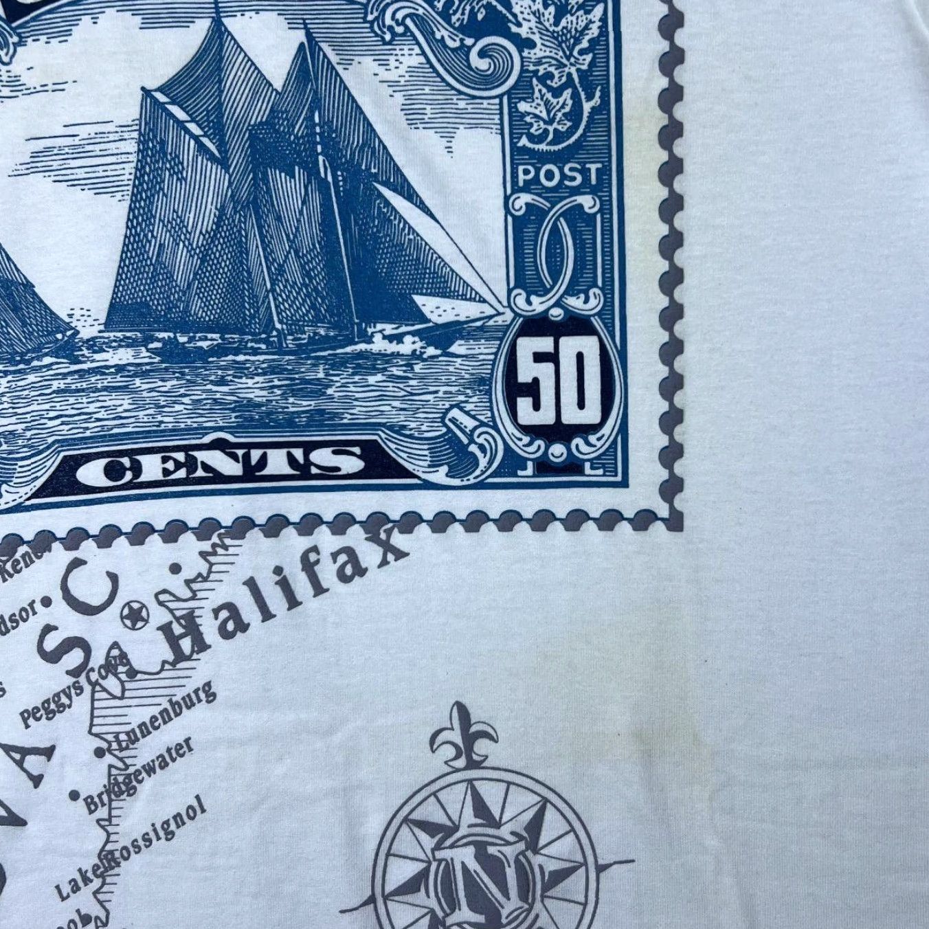 Fruit Of The Loom VINTAGE Canada Stamp Map Graphic White Cotton T-Shirt Large Mens Fruit of the Loom Size US L / EU 52-54 / 3 - 6 Thumbnail