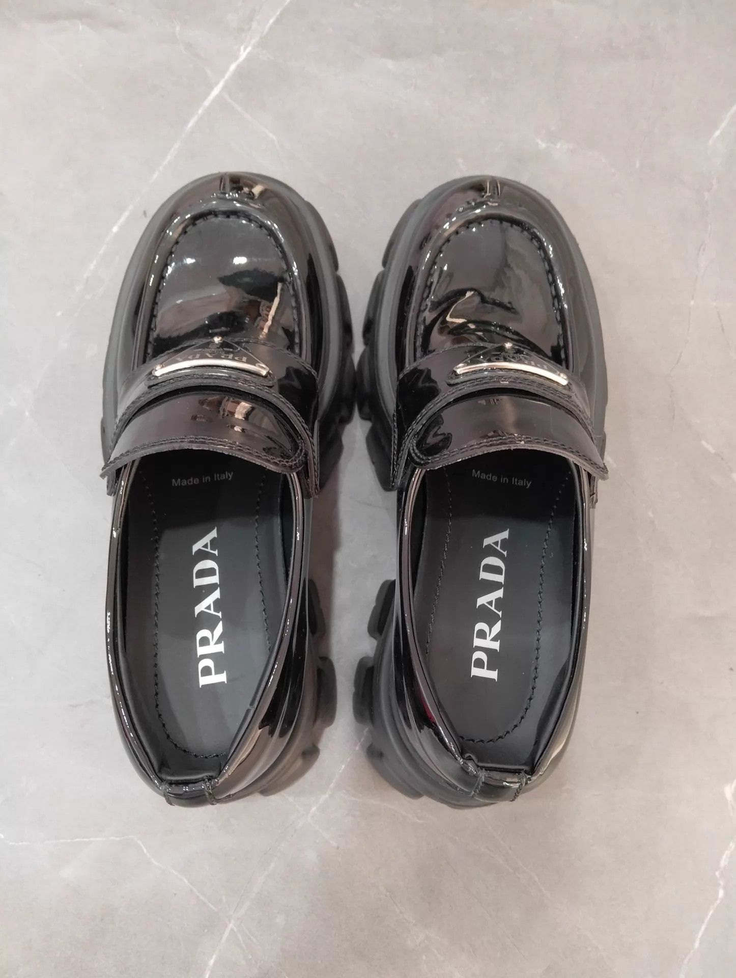 Prada PRADA Black Platform Loafers 5.5cm 35.5 Size US 5 / IT 35 - 7 Thumbnail